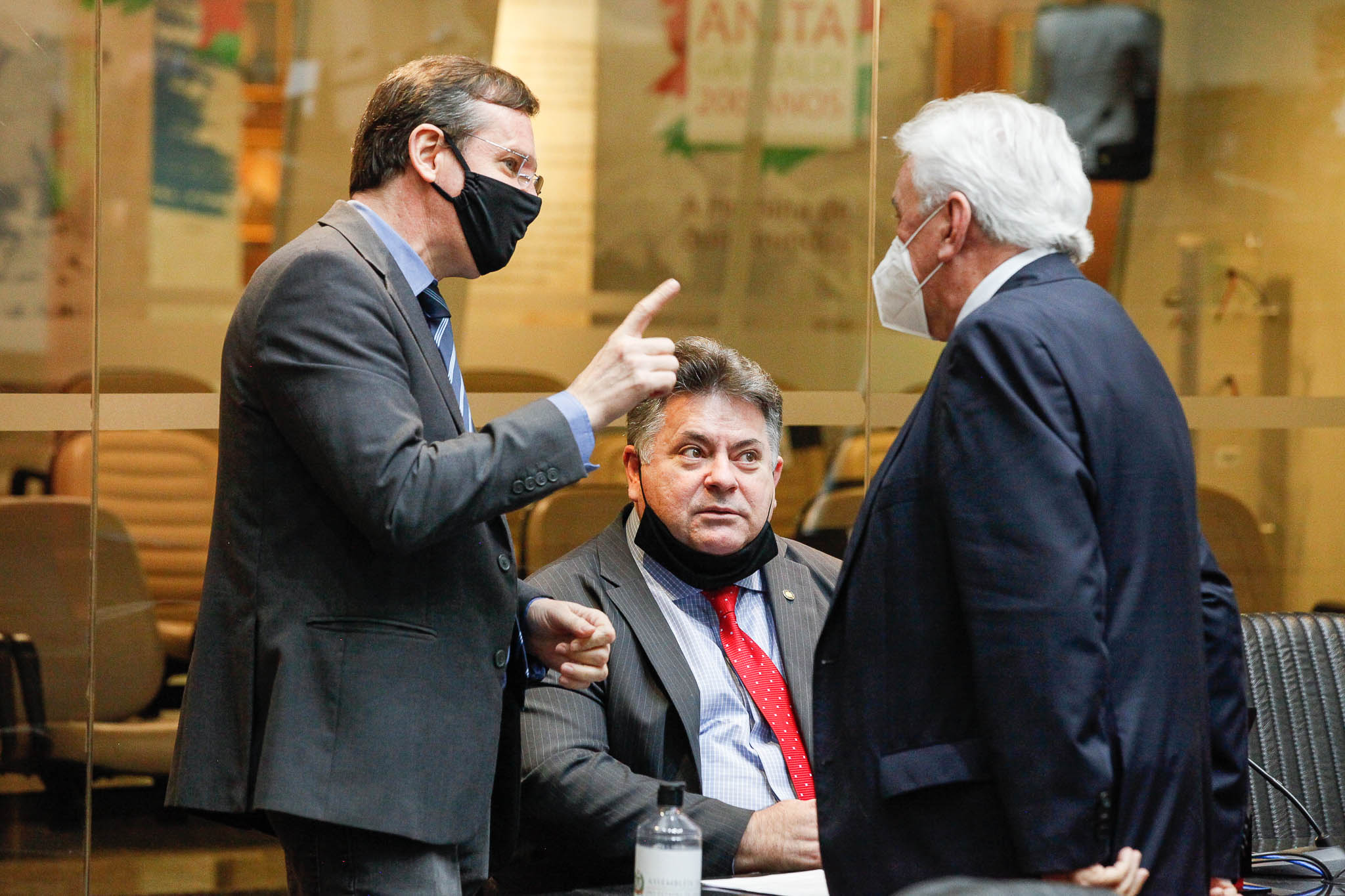Deputado Jair Miotto (PSC), Deputado Sérgio Motta (PRB), Deputado Moacir Sopelsa (MDB)