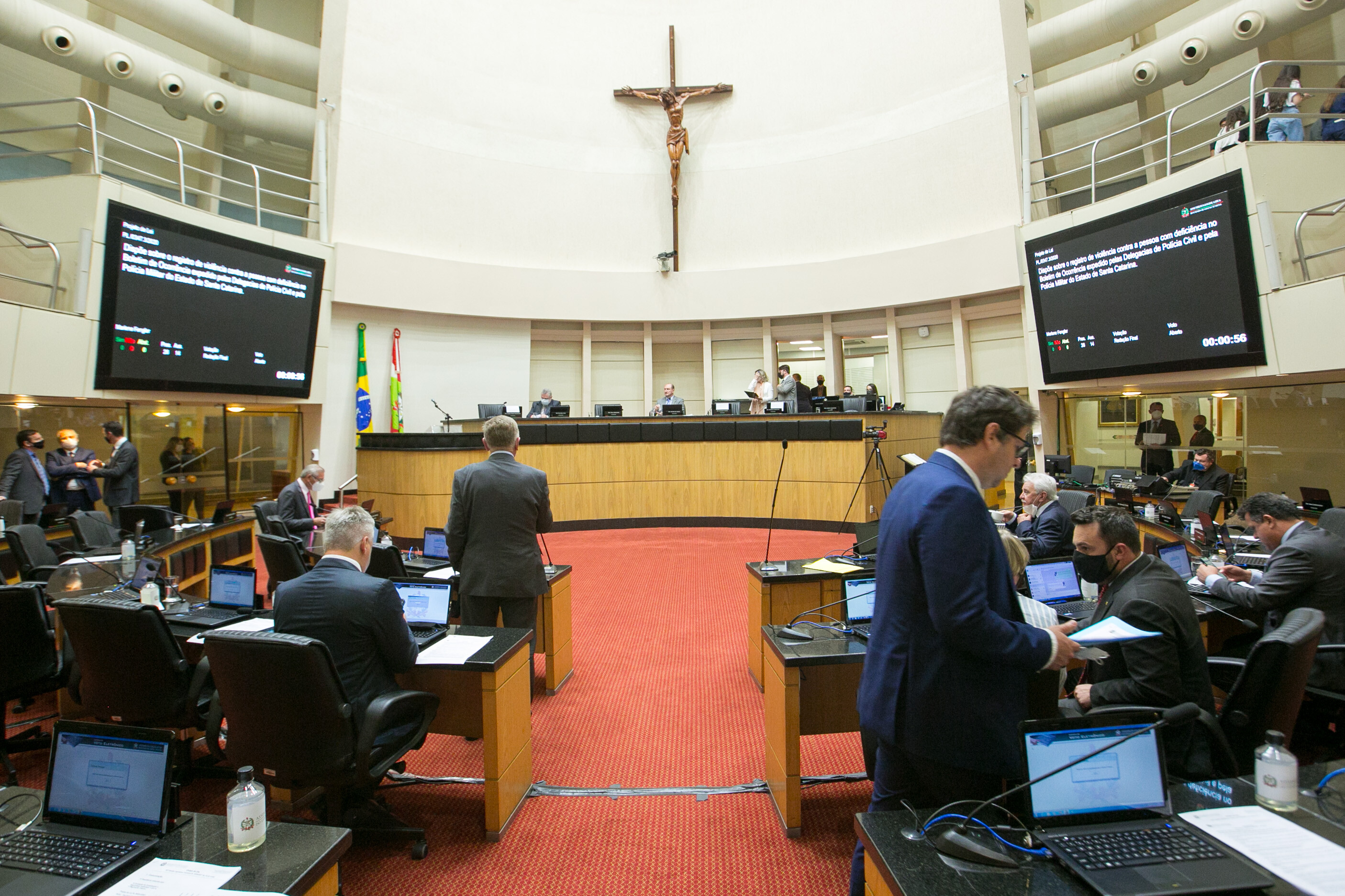 PL institui mês de combate ao abuso e à exploração sexual de menores