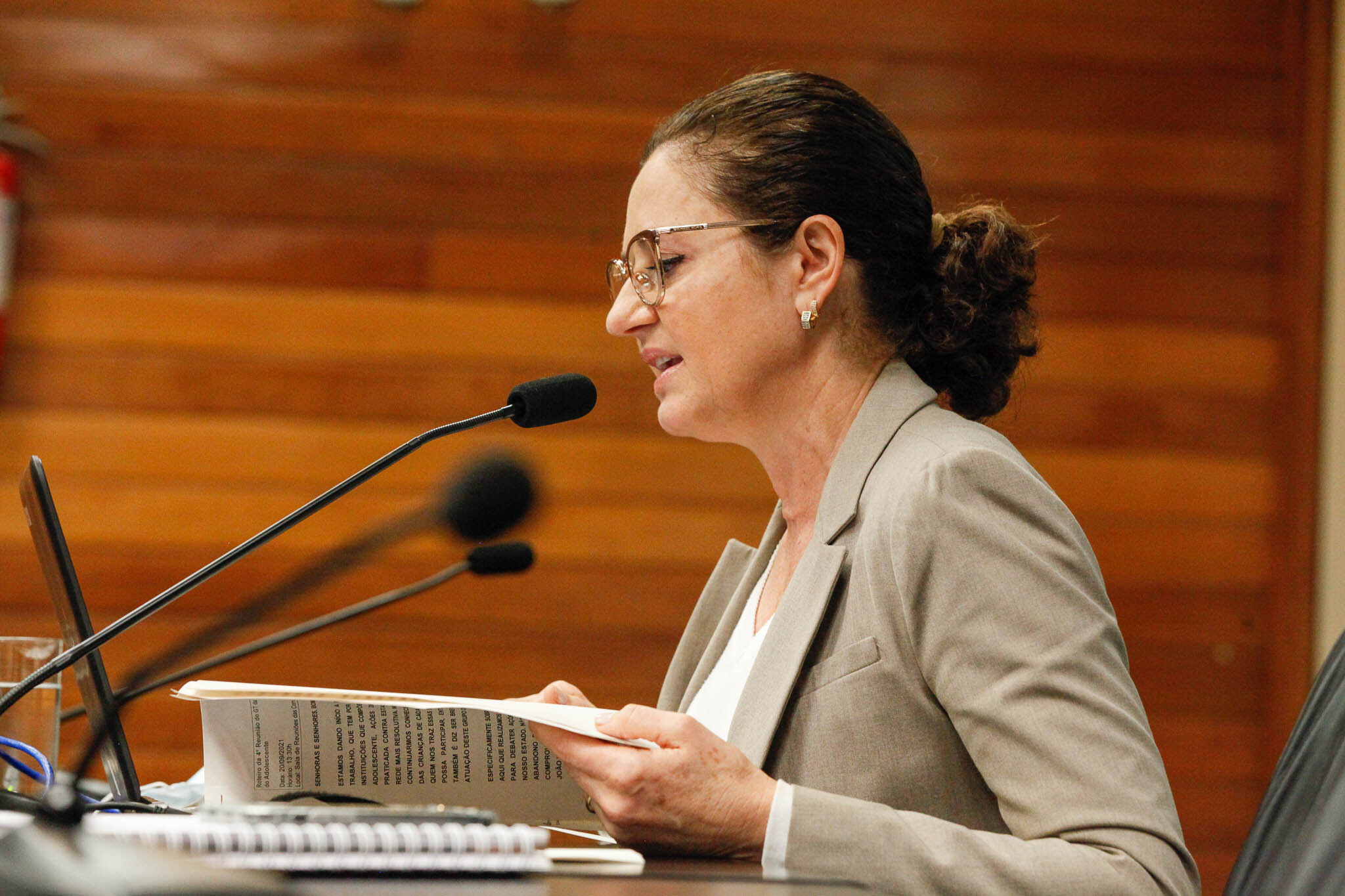 A deputada Marlene Fengler, presidente da Comissão de Defesa dos Direitos da Criança e do Adolescente da Alesc