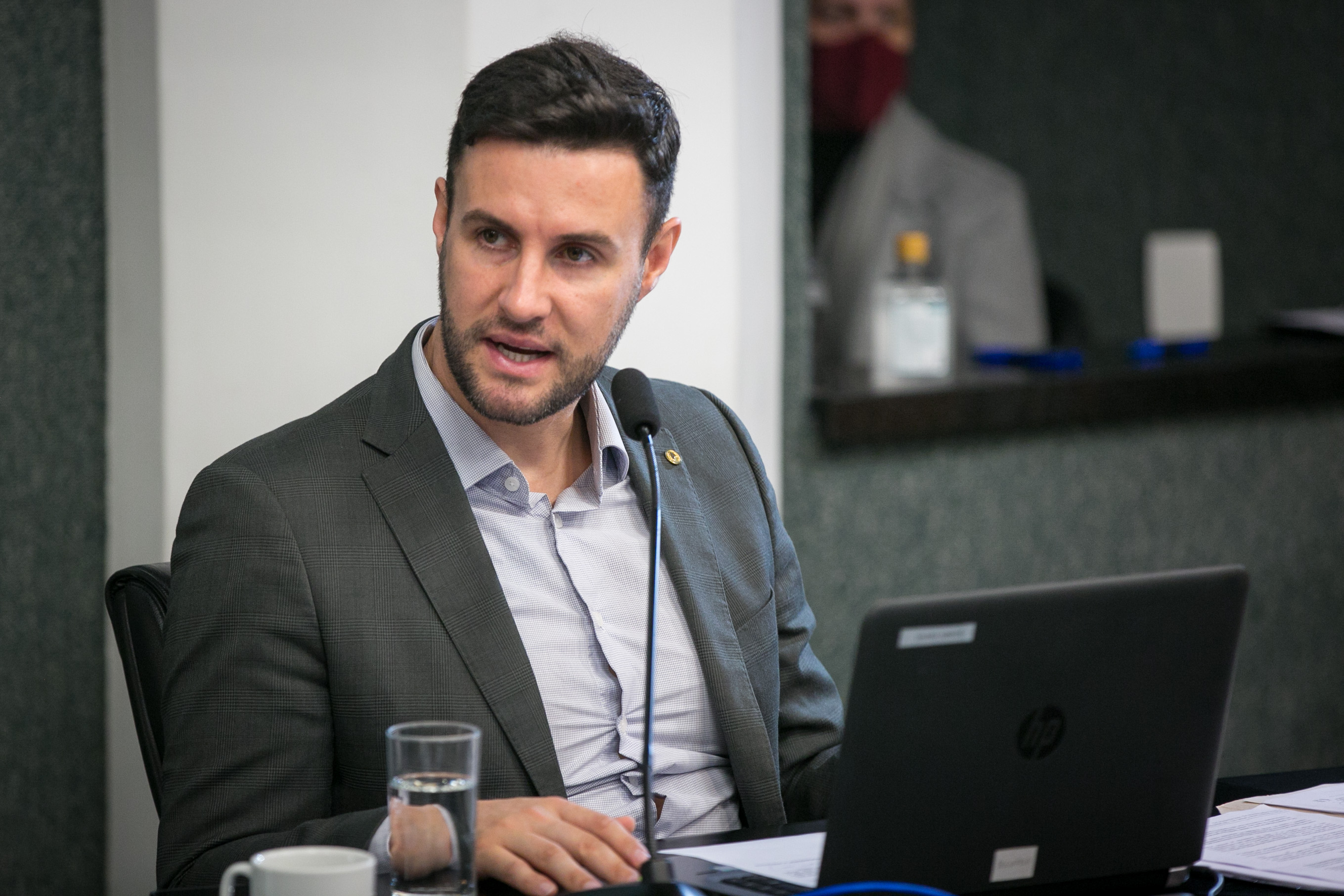 Deputado Felipe Estevão (PSL)