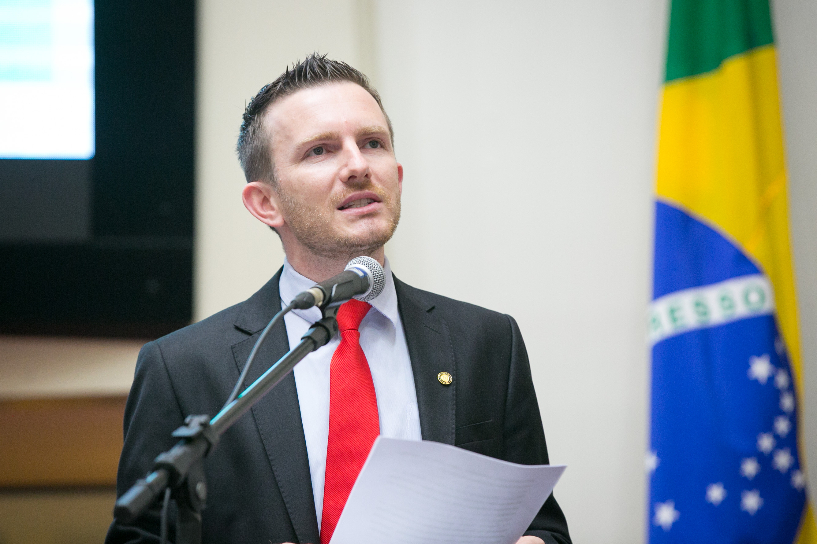 Deputado Adrianinho (PT)