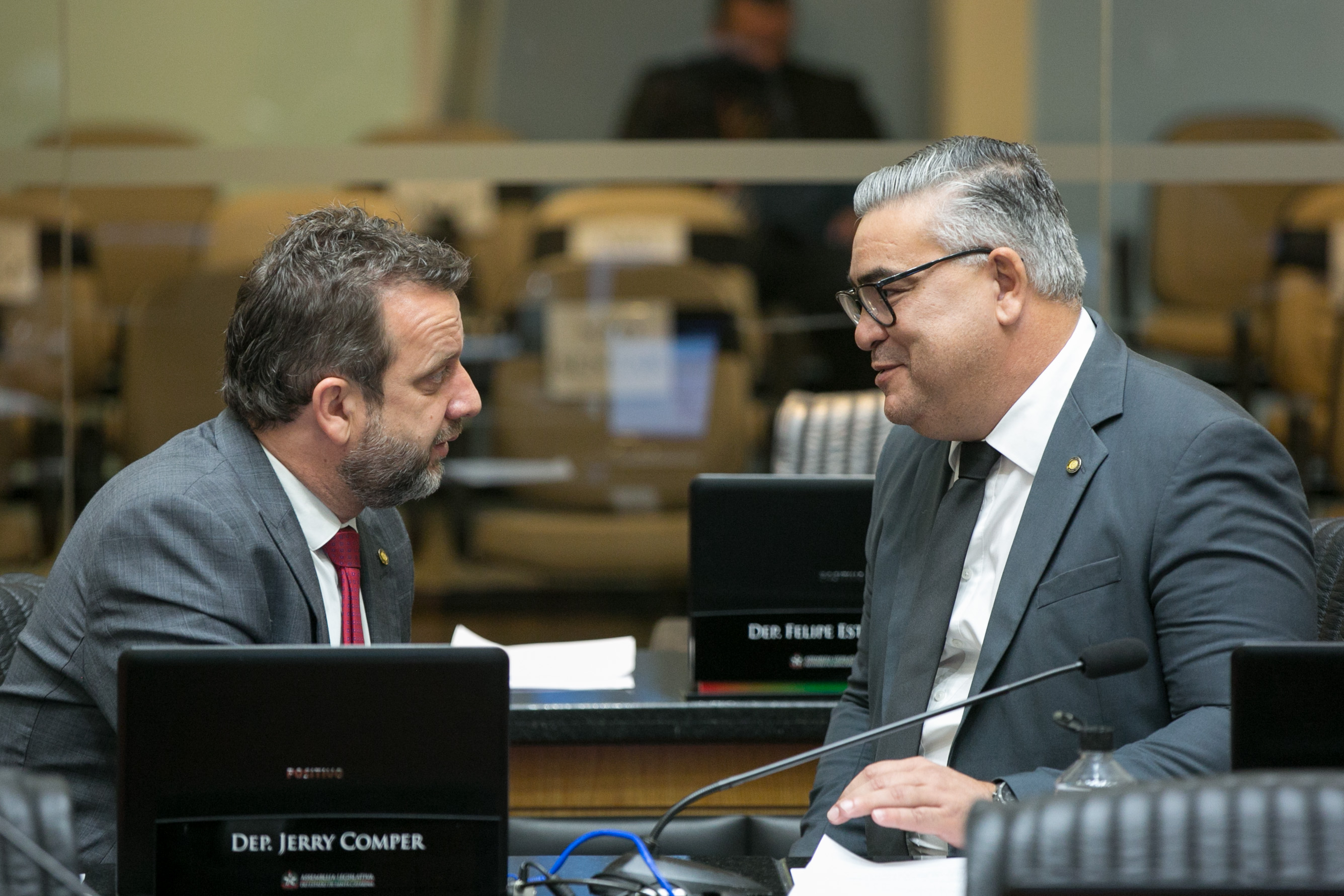 Deputado Jerry Comper (MDB) e Deputado Sargento Lima (PL)