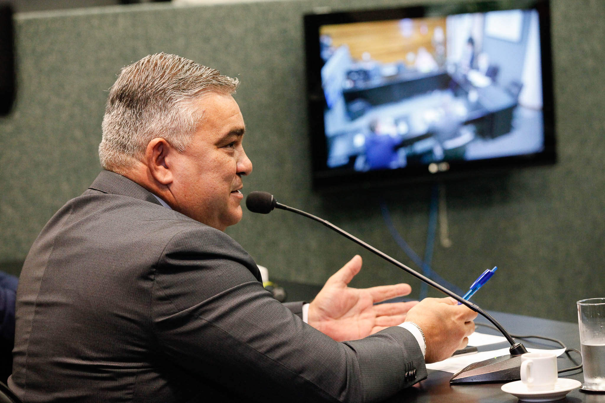 Sargento Lima propõe mudar forma de cobrar ICMS sobre combustíveis