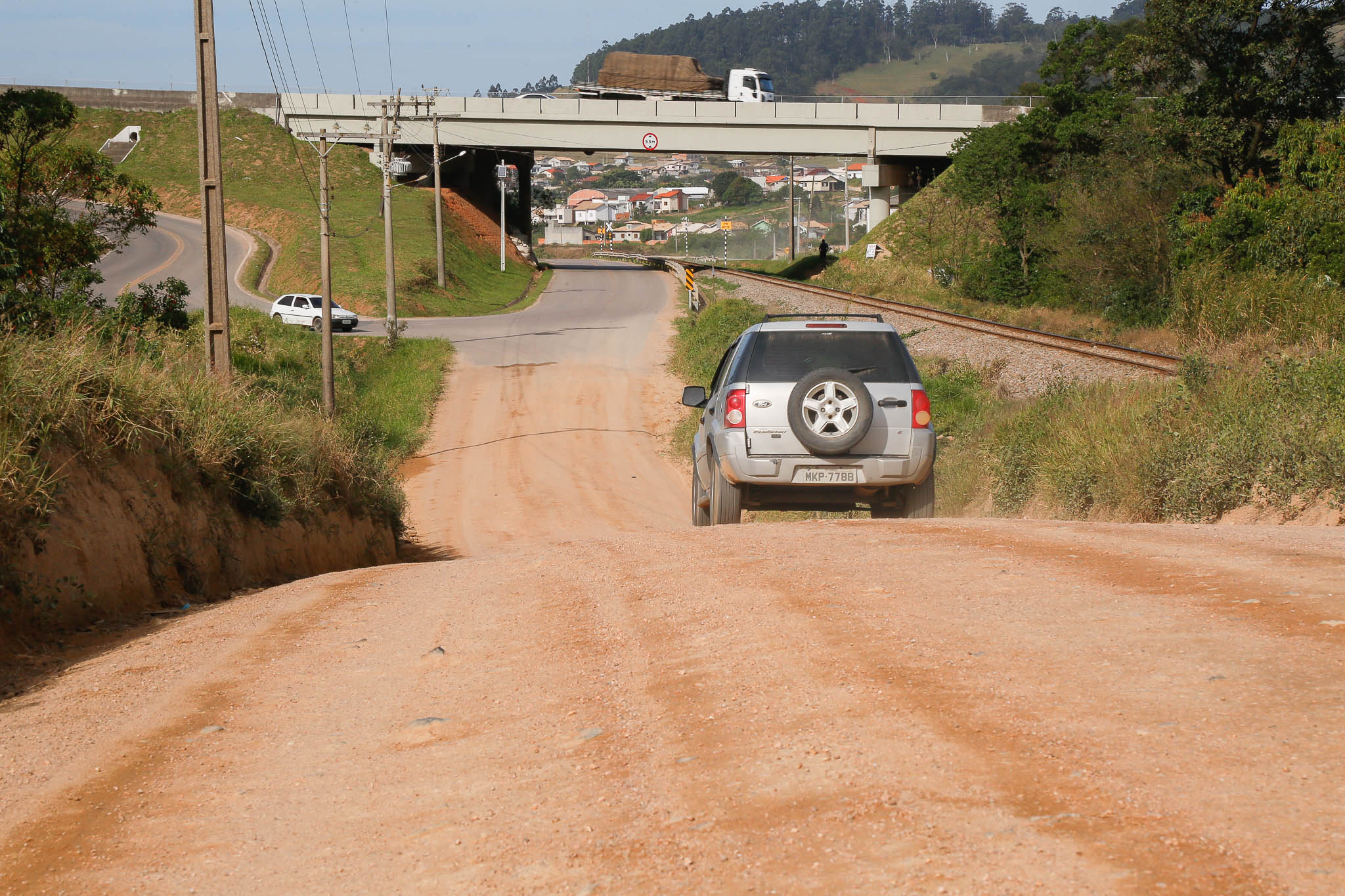 Rodovia dos Imigrantes, que liga o acesso da BR-101 ao Bairro Santa Apolônia