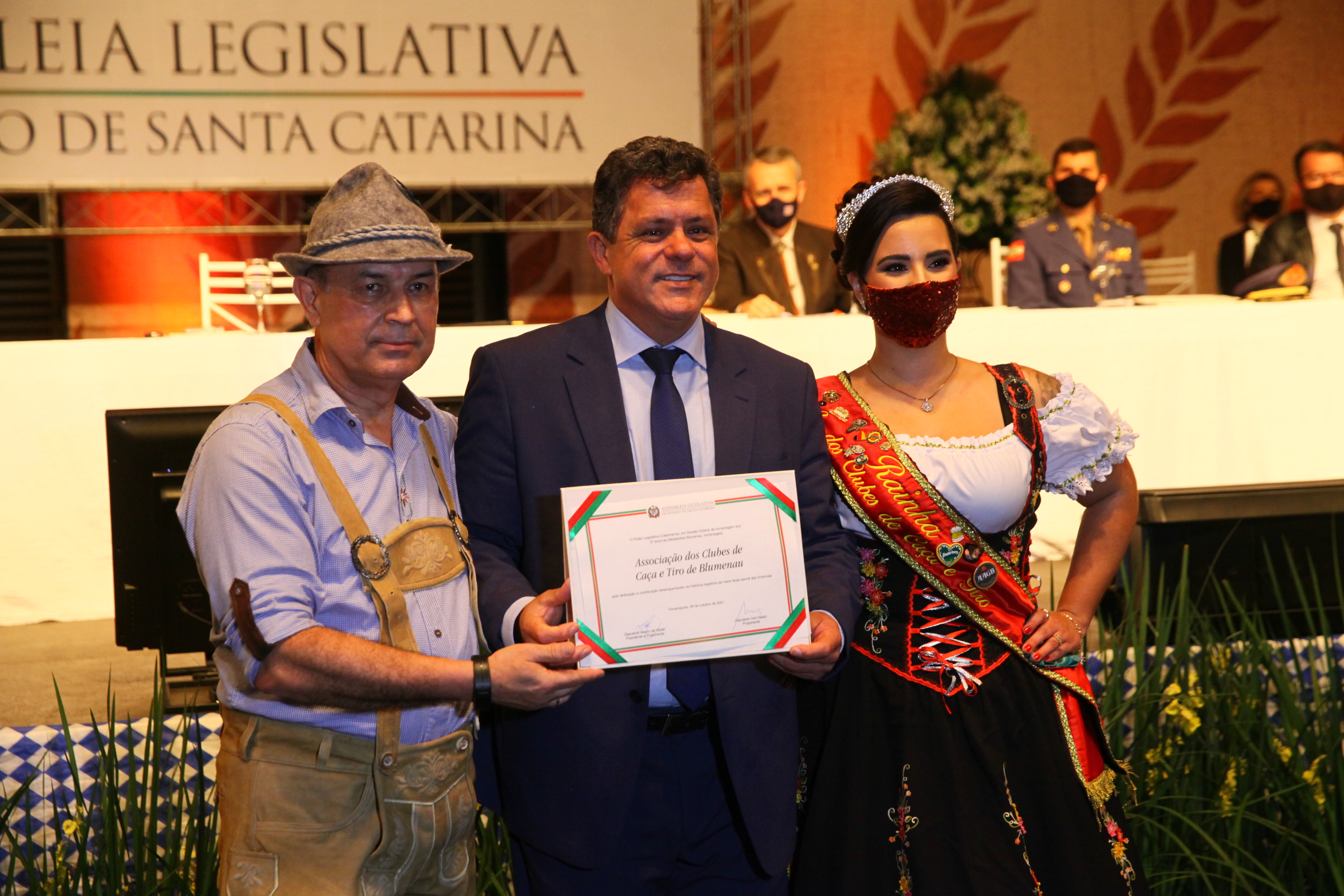 Sessão Solene Homenagem aos 37 anos de Fundação da Oktoberfest