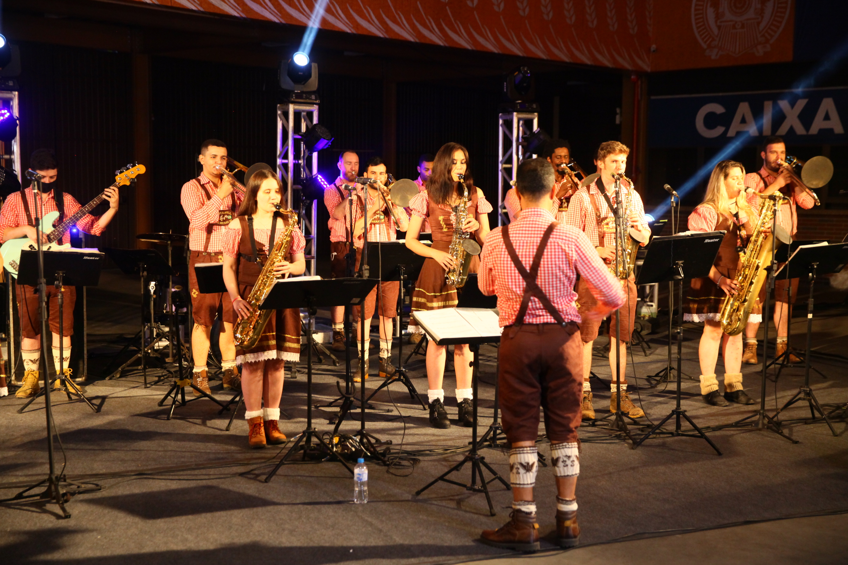 Sessão Solene Homenagem aos 37 anos de Fundação da Oktoberfest