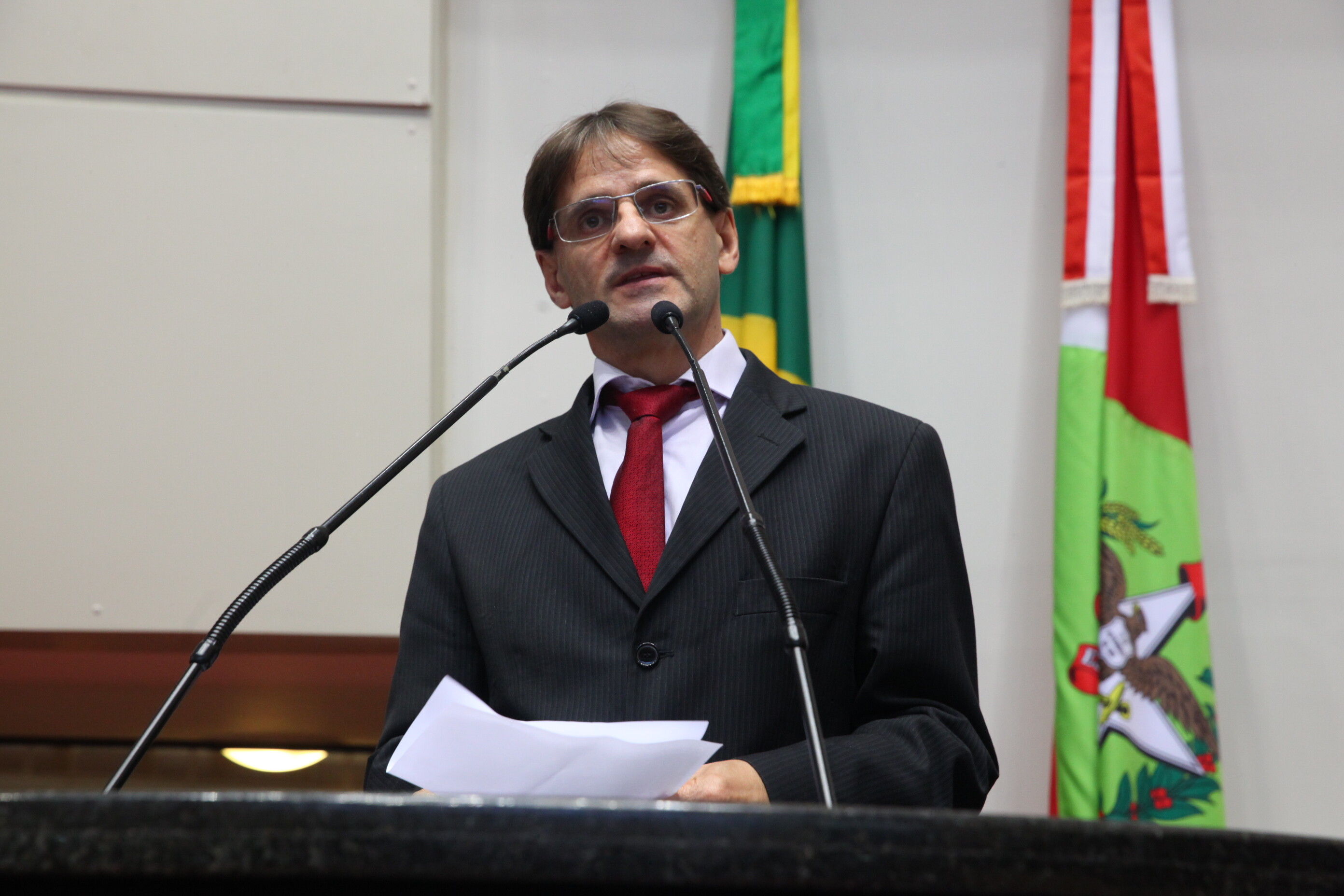 Saretta pede ao Ministério da Saúde mais leitos de UTI para Xanxerê