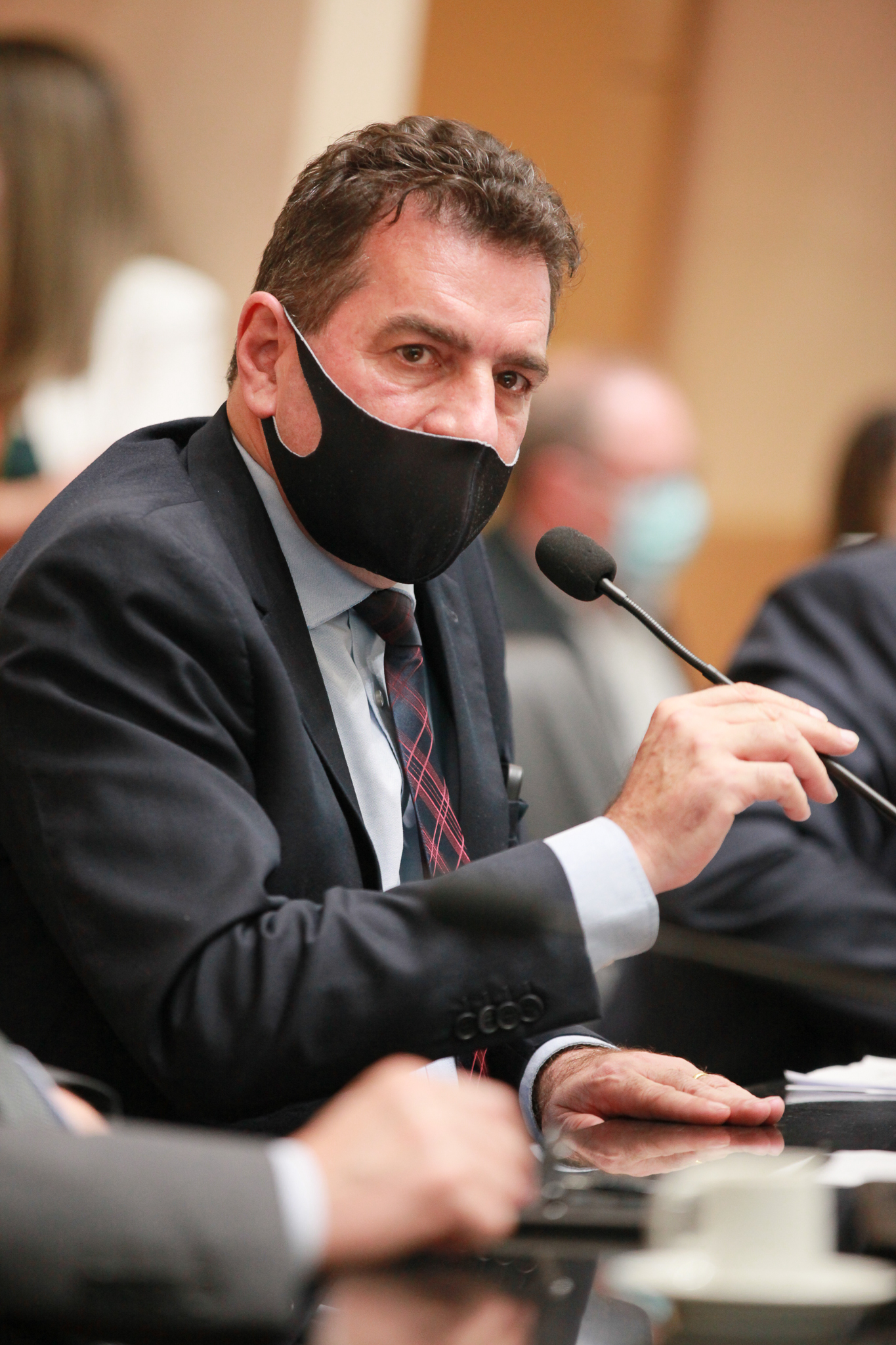 - Deputado Valdir Cobalchini (MDB)