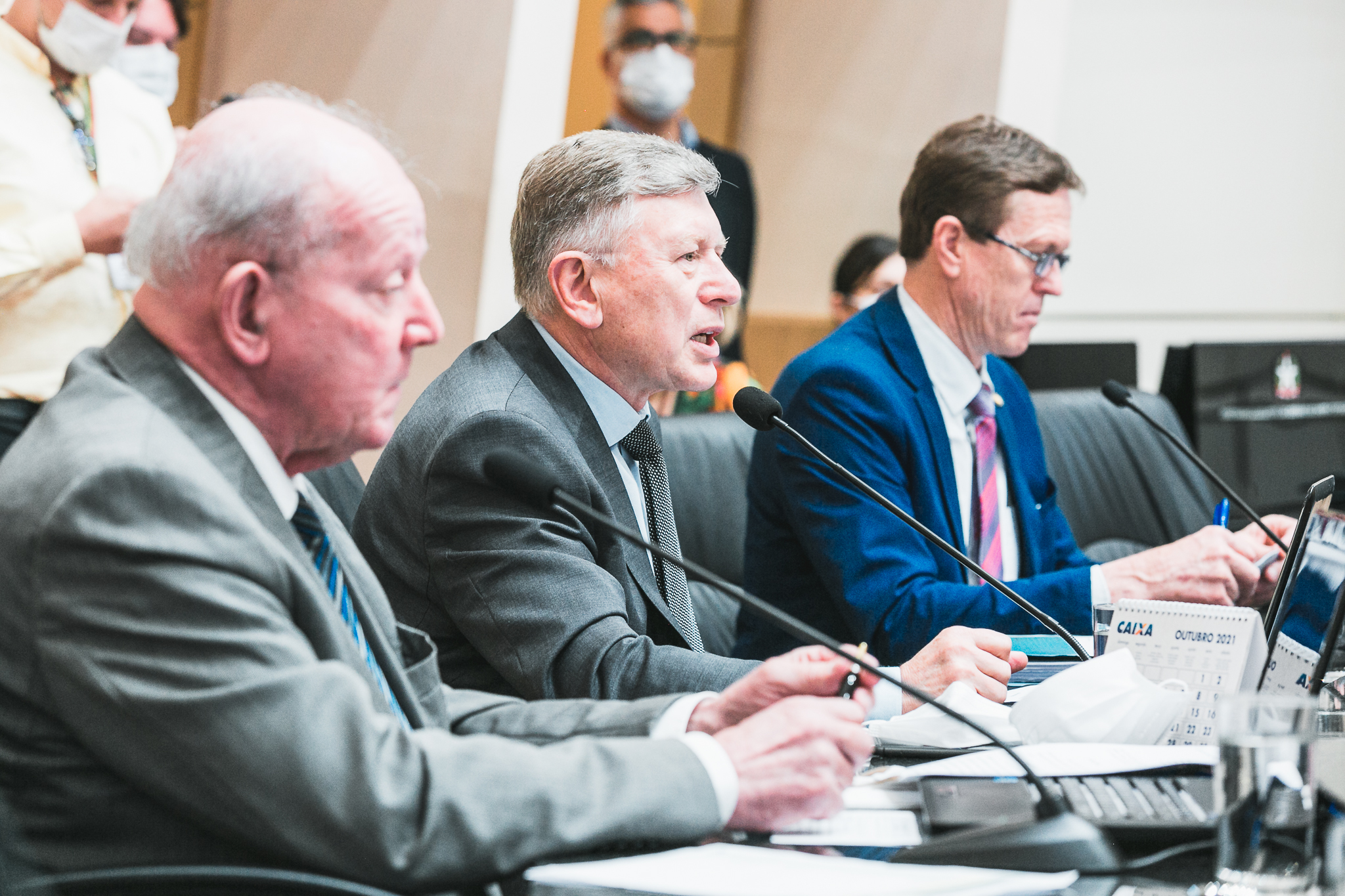 Deputado Marcos Vieira (PSDB) - Deputado Milton Hobus (PSD) - Deputado Volnei Weber (MDB)