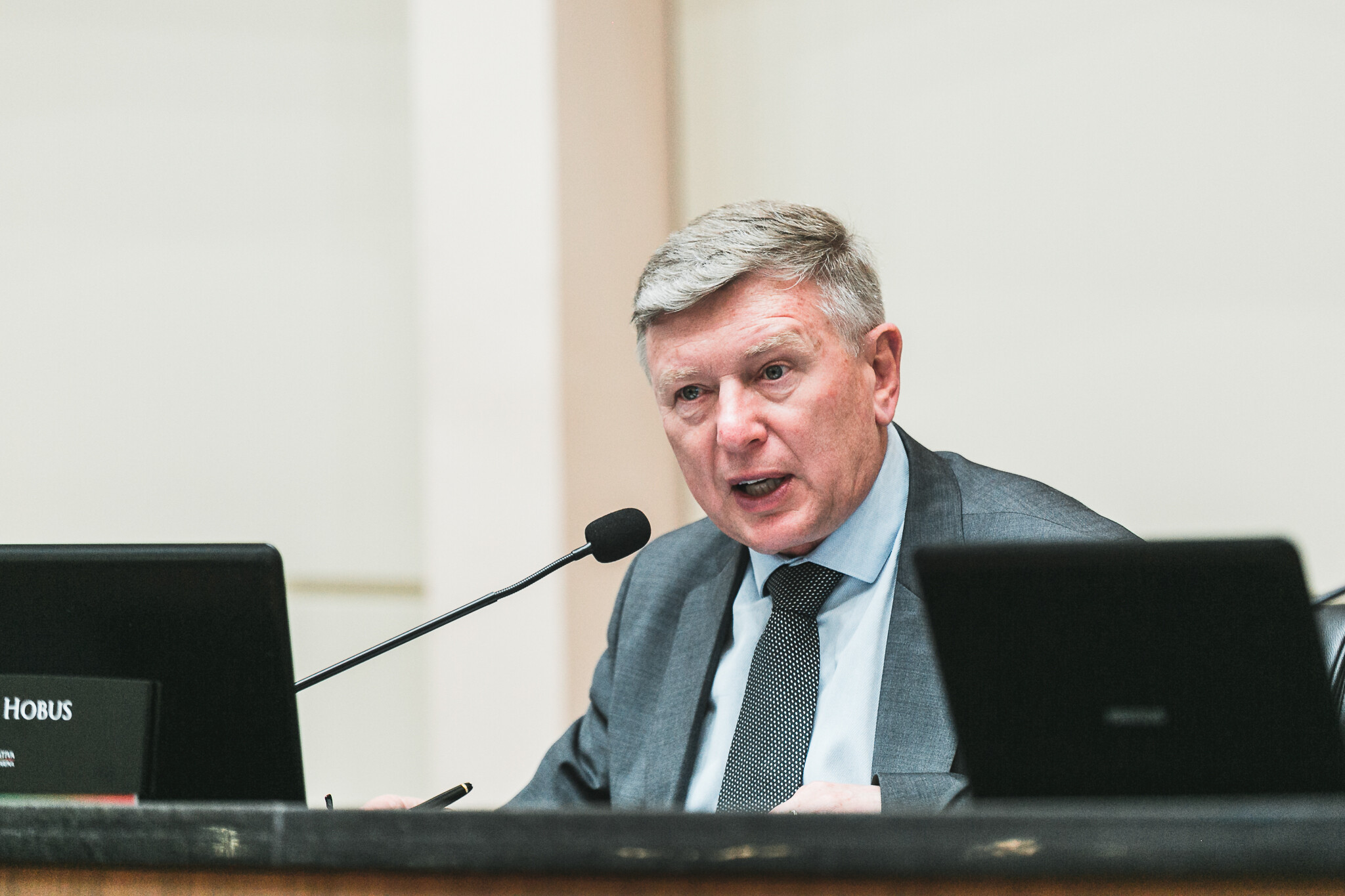 Deputado Milton Hobus