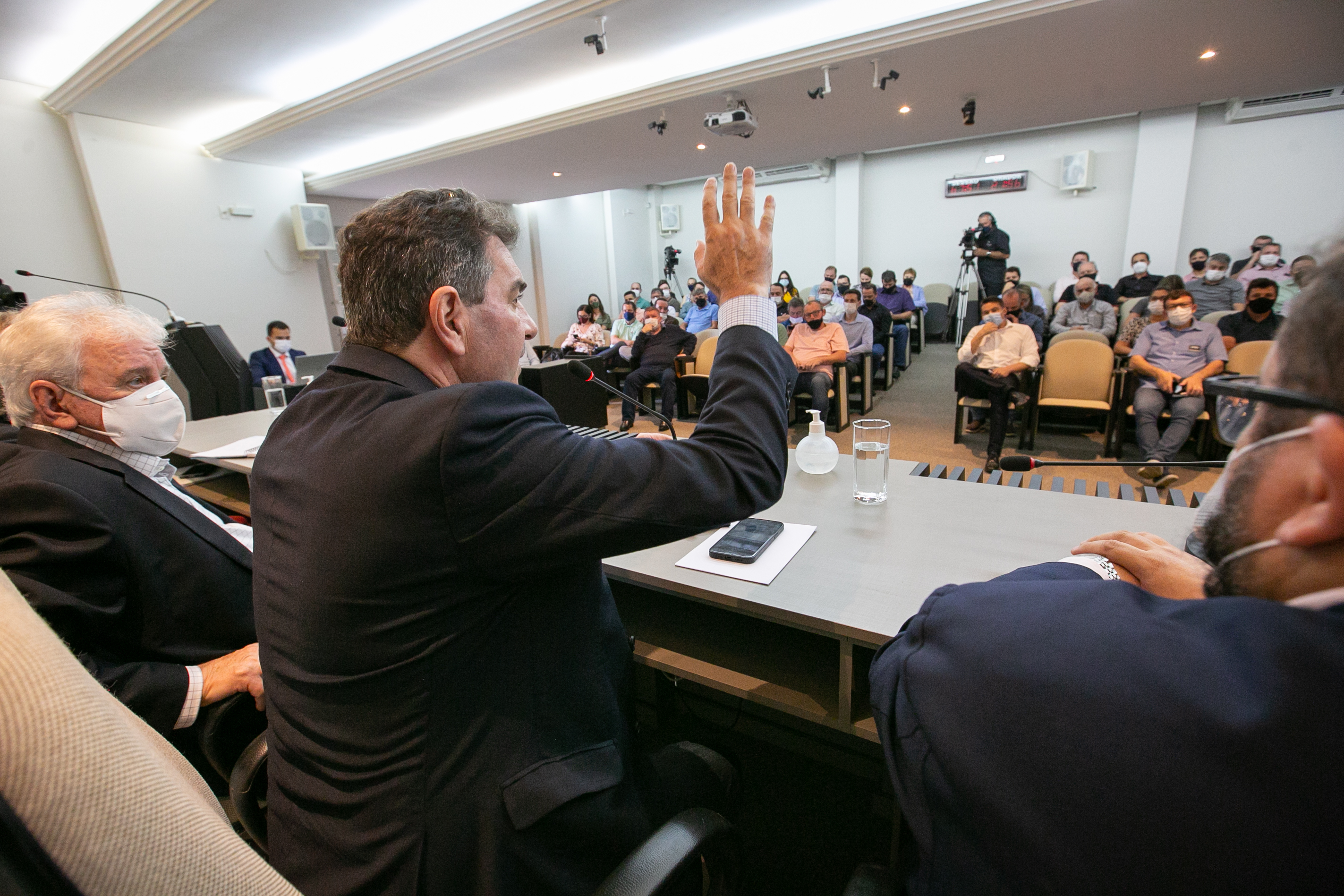 Deputado Valdir Cobalchini (MDB)