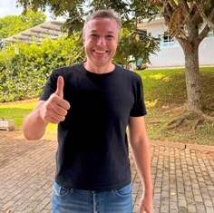 Paulinha faz a entrega de recursos de R$ 1,8 milhão para Pouso Redondo