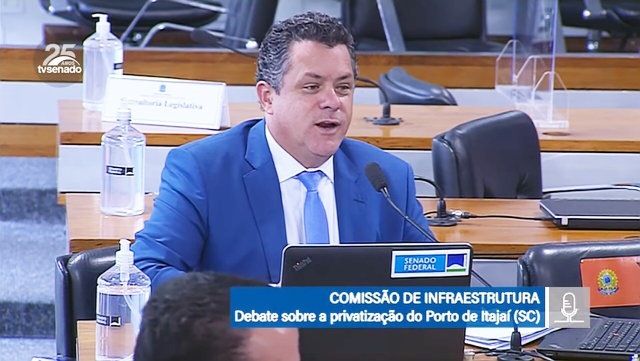 Naatz defende em Brasília manutenção da gestão municipal do porto de Itajaí