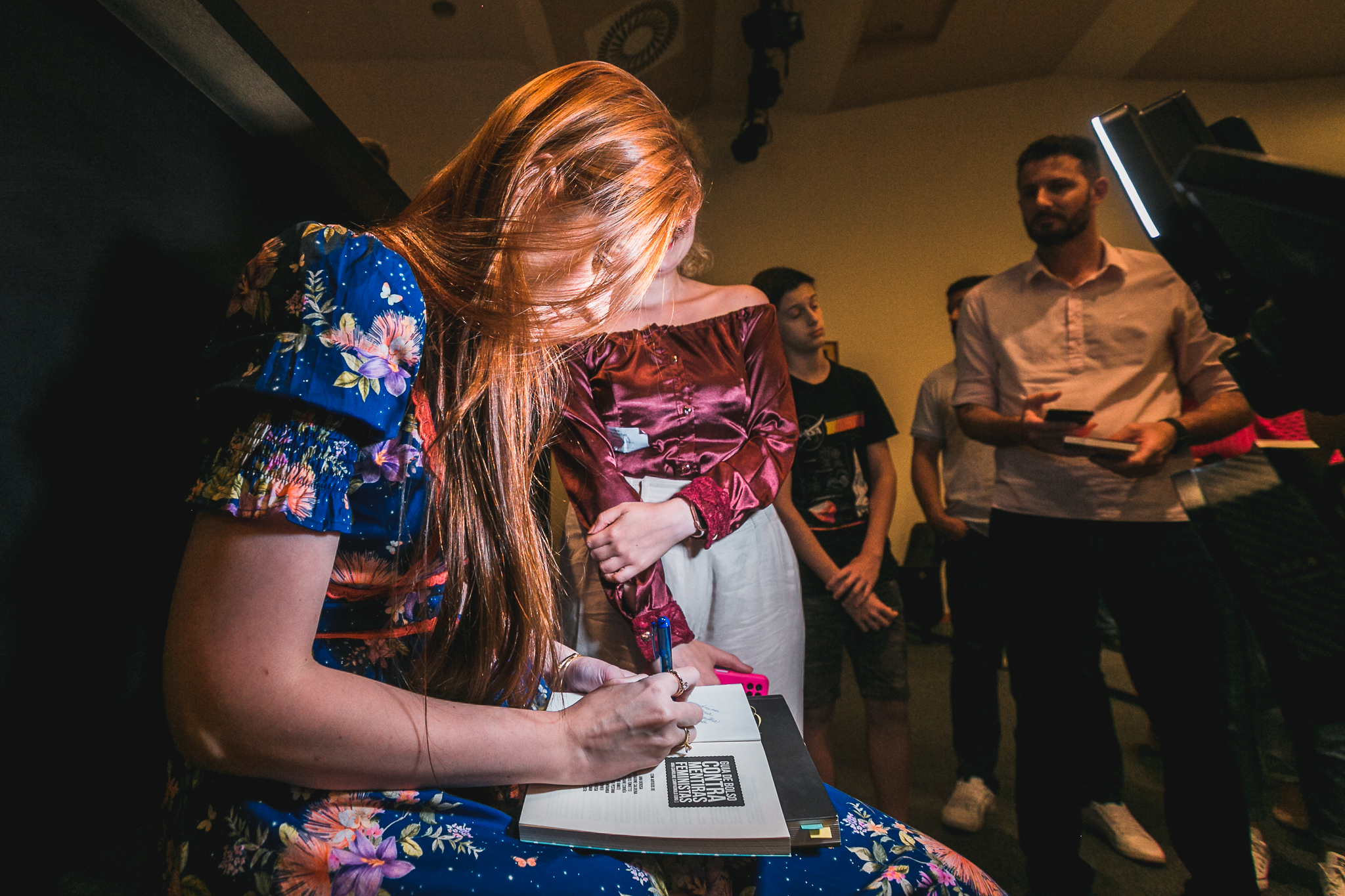 Lançamento do Livro “Guia contra Mentiras Feministas” – Deputada Ana Campagnolo