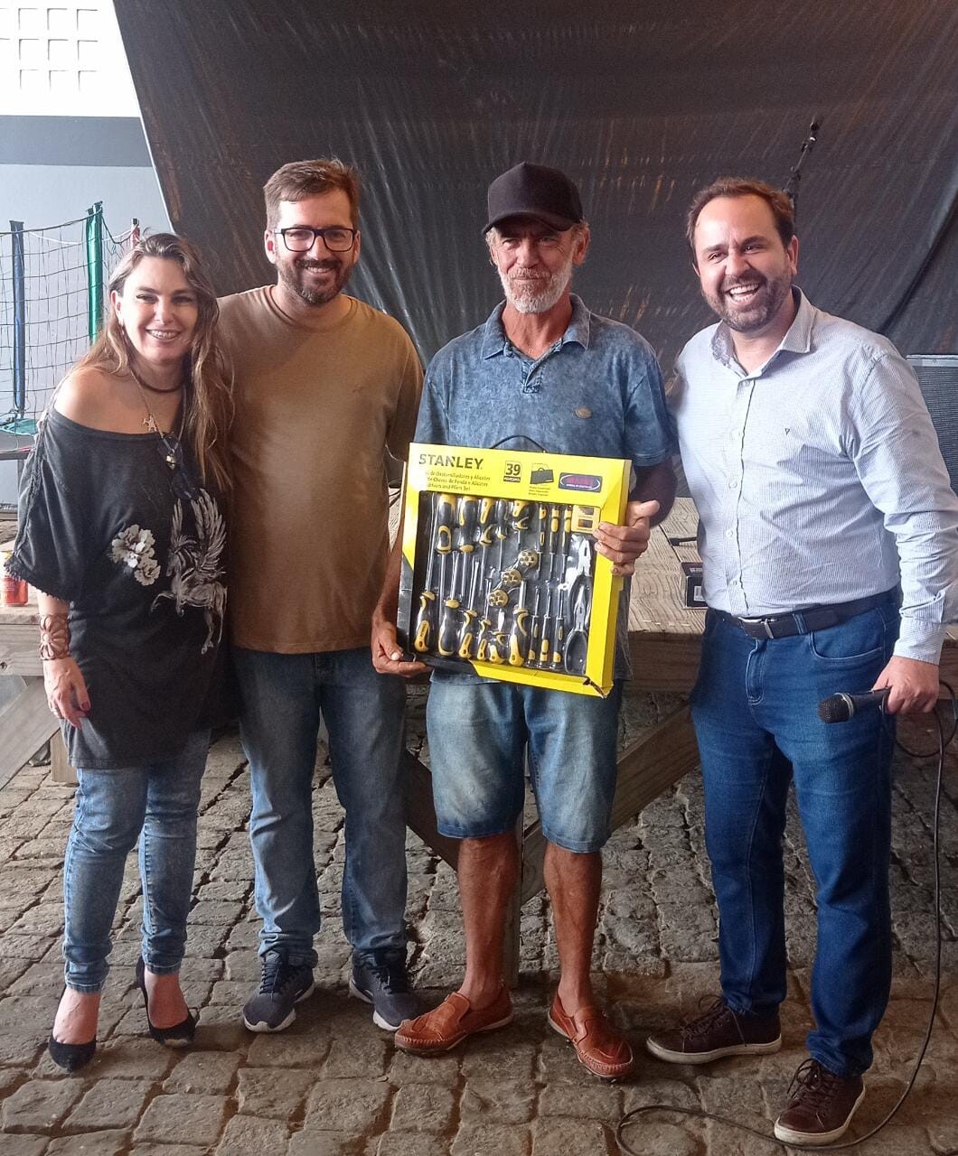 Agenda de homenagem e reconhecimento com servidores de Bombinhas