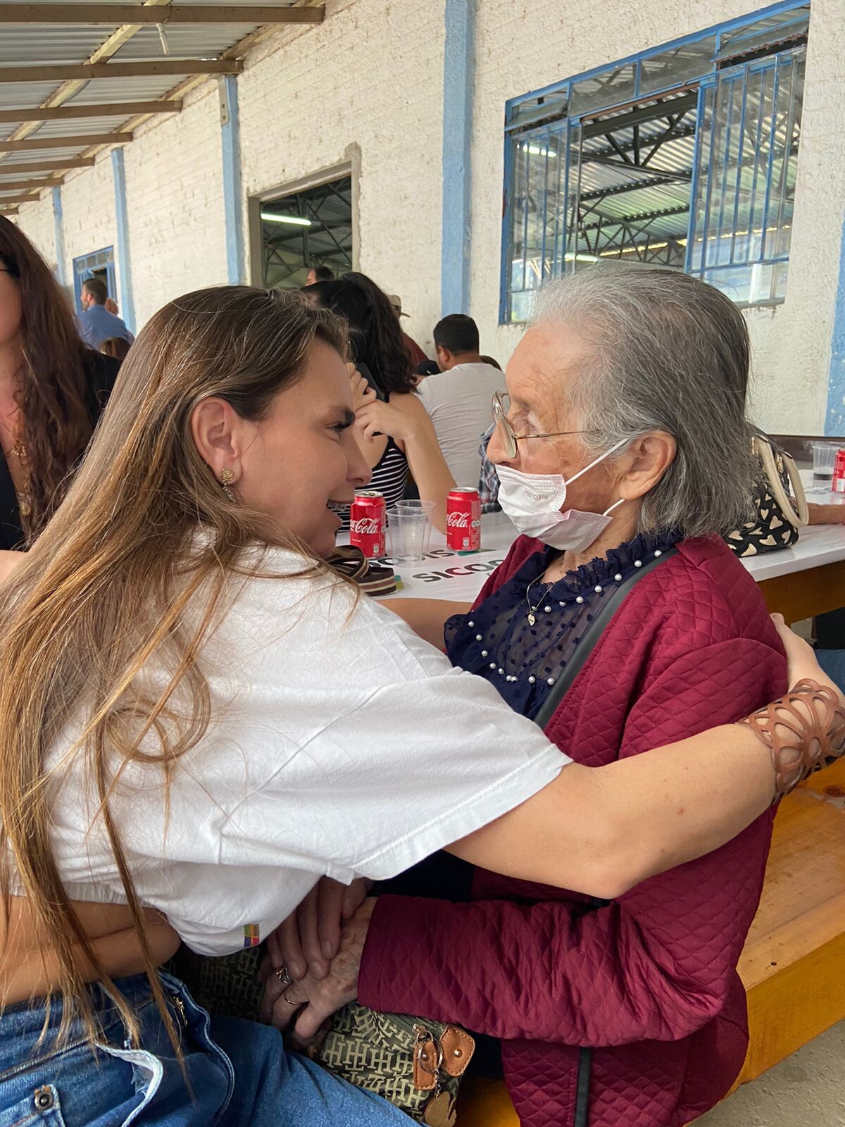 Paulinha comemora pavimentação da SC-370