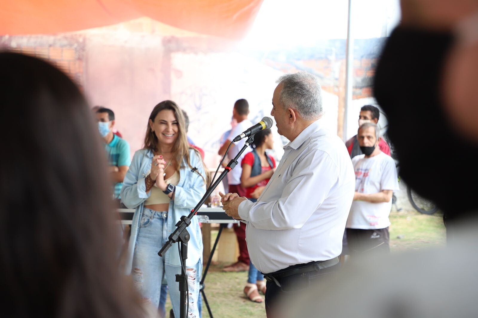 Paulinha participa de solenidade com prefeito de Tijucas