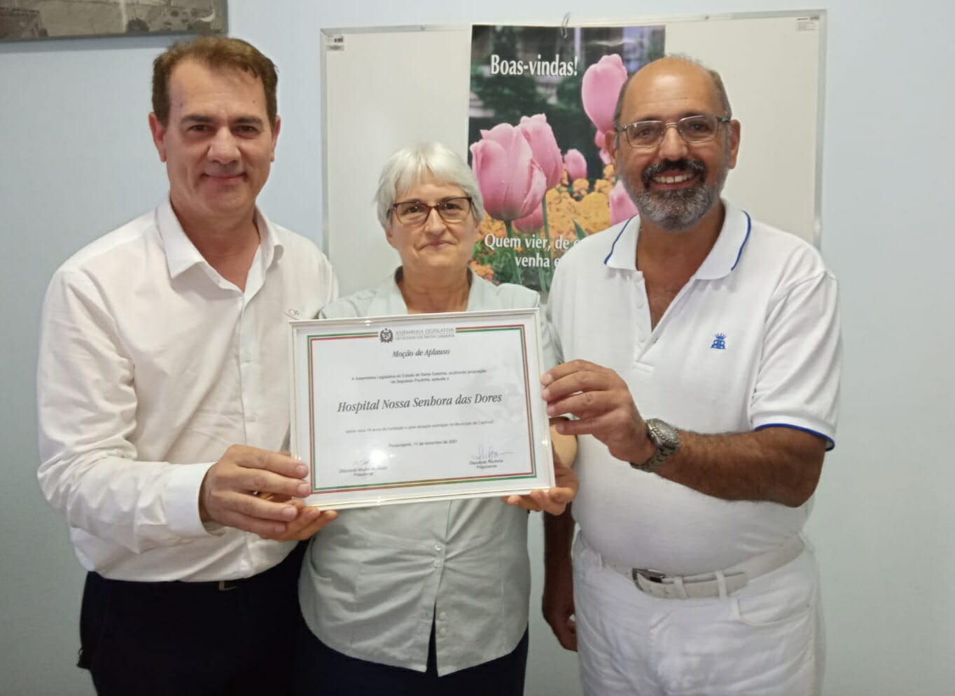 Paulinha concede moção de aplauso a hospital de Capinzal