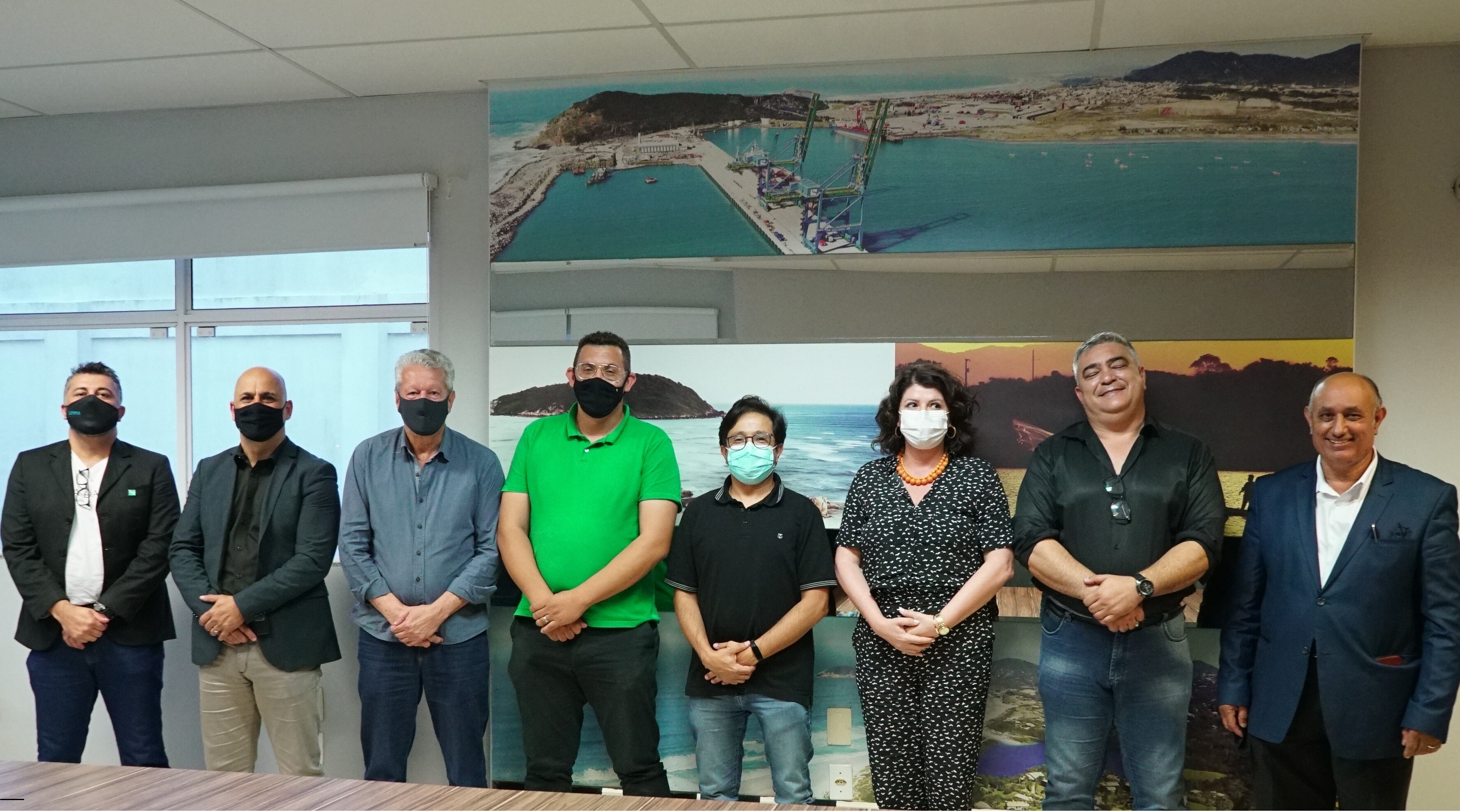 Lima busca solução para destinar veículo para entidade de Imbituba