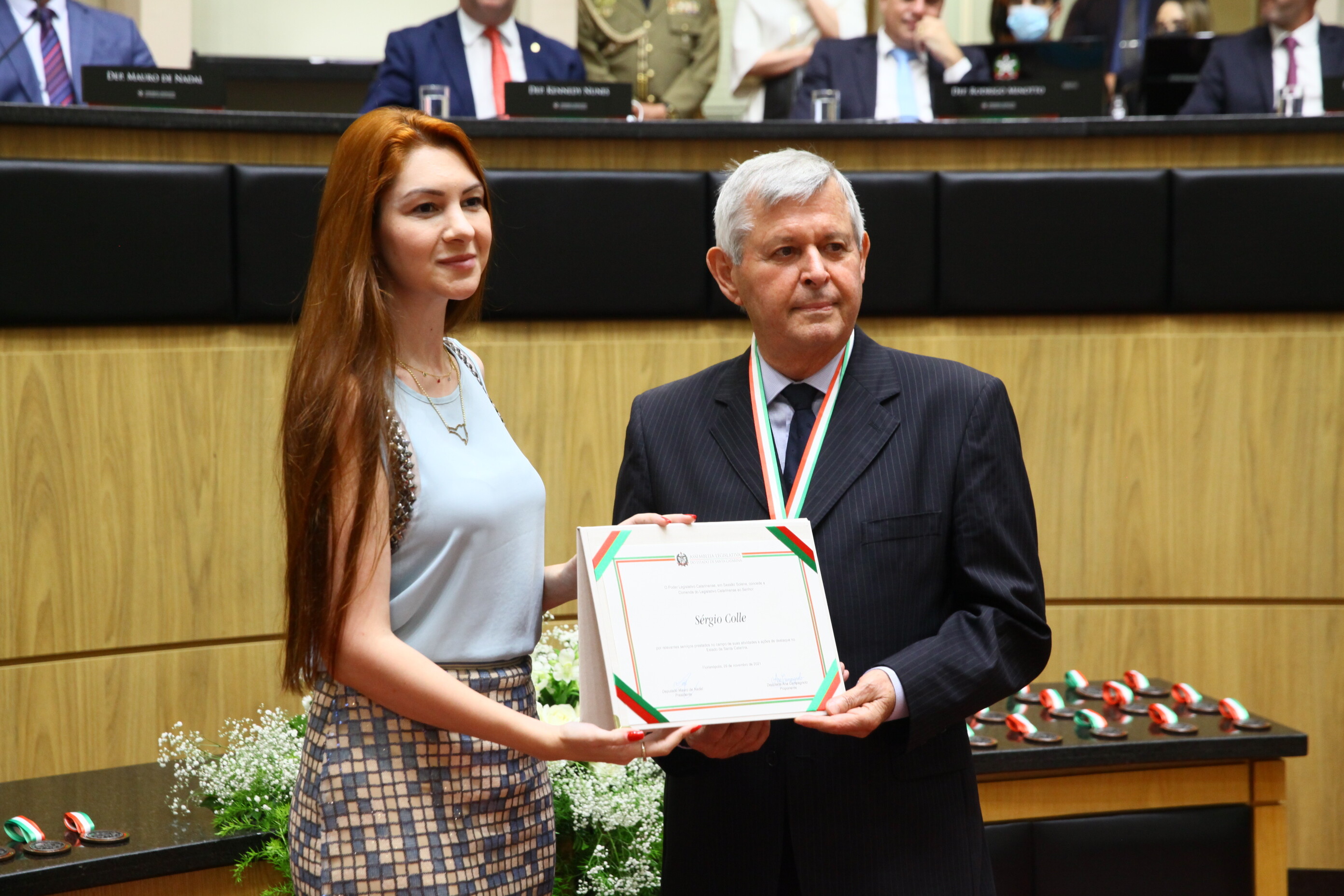 Professor Sérgio Colle recebe Comenda do Legislativo Catarinense