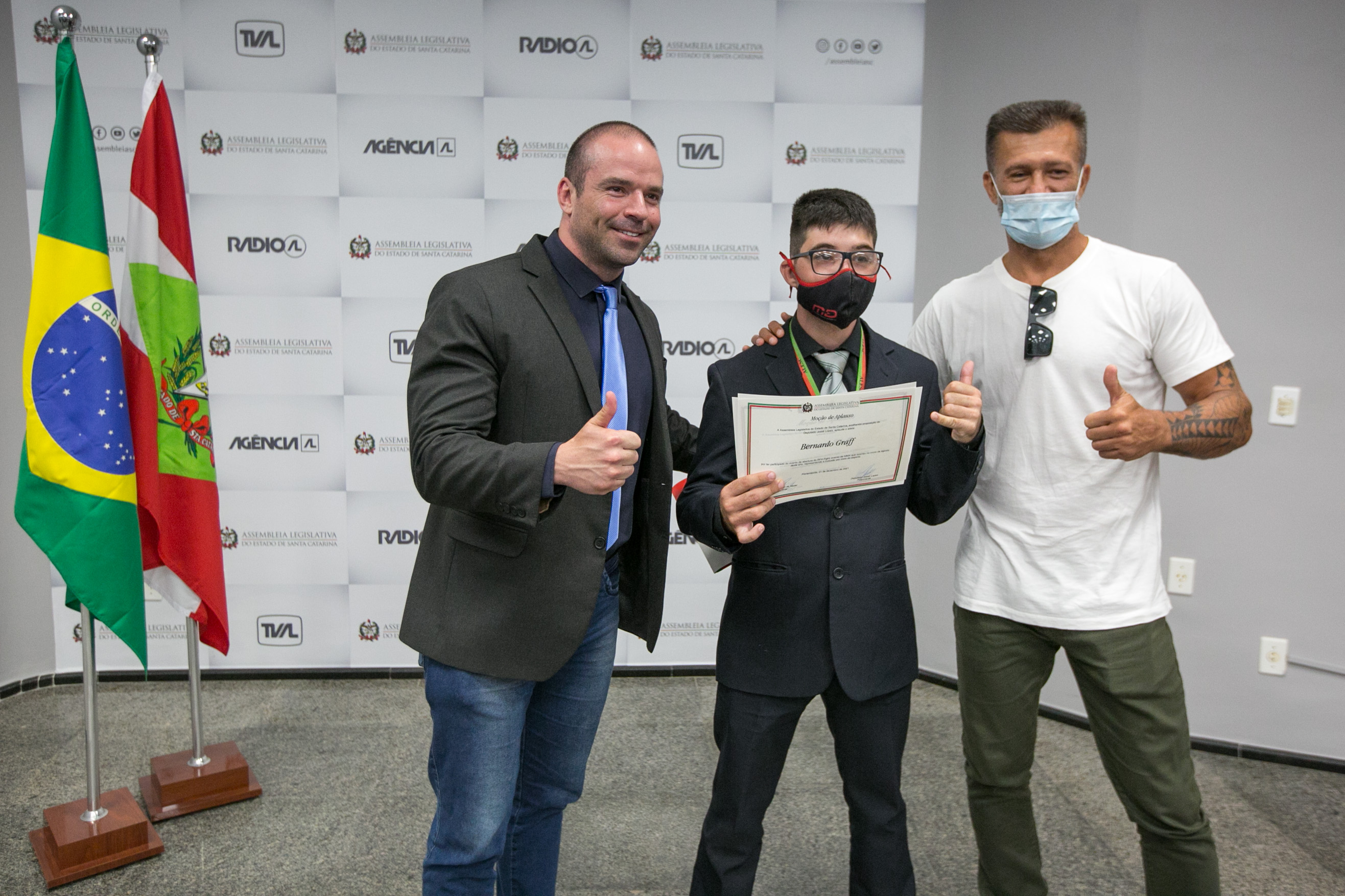 Deputado Jessé Lopes (PSL), Atleta Bernardo Graff e Treinador Rangel Farias