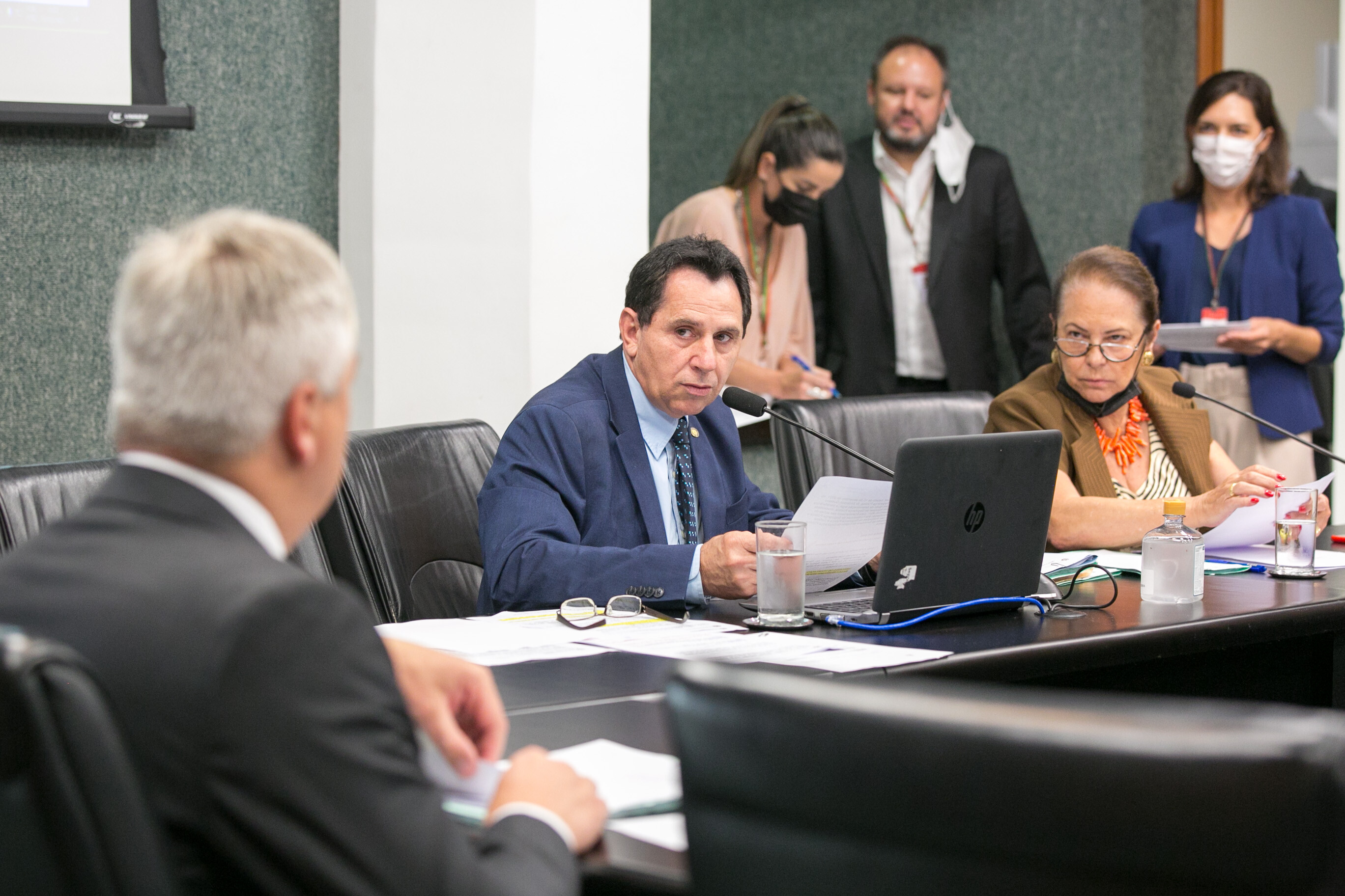 Segurança Pública aprova cinco projetos que seguem para plenário