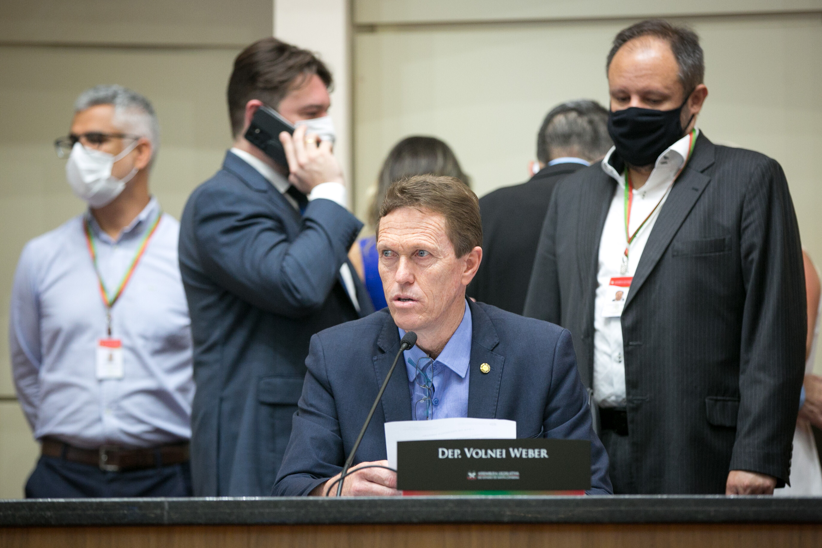 Deputado Volnei Weber, presidente da Comissão de Trabalho da Alesc, na reunião desta segunda (20)