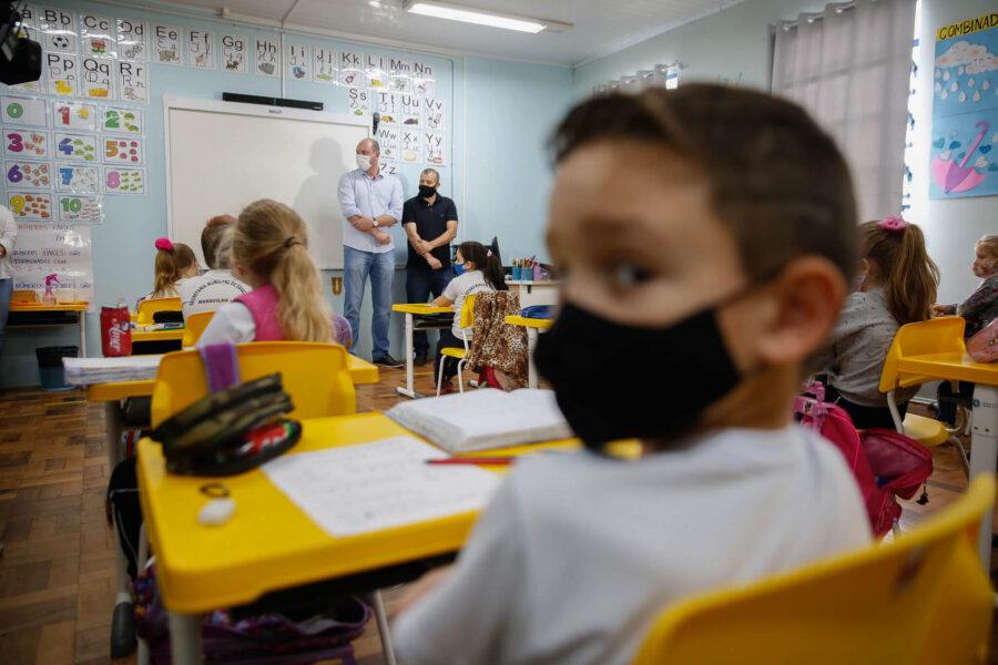 Sala de aula da Escola Vereador Raymundo Veit, em Maravilha