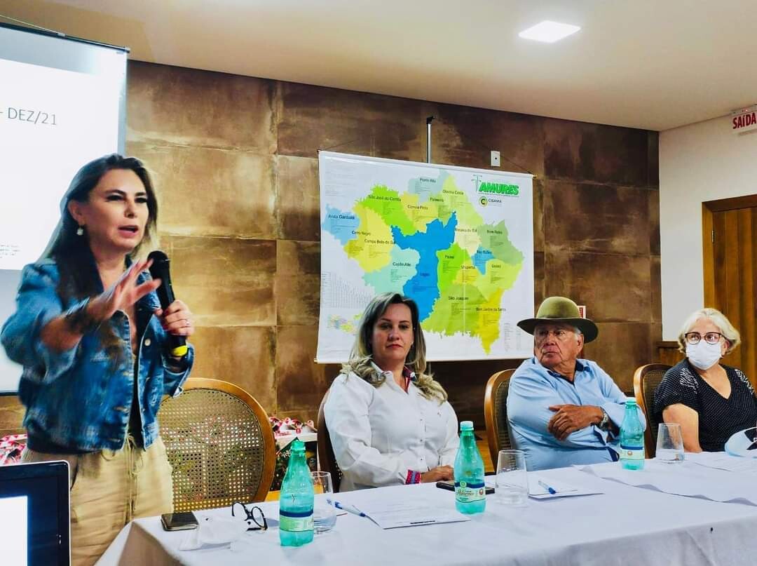 Paulinha participa de assembleia de encerramento da Amures nesta sexta