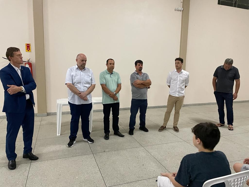 Deputado Volnei Weber e lideranças de Braço do Norte e Grão-Pará