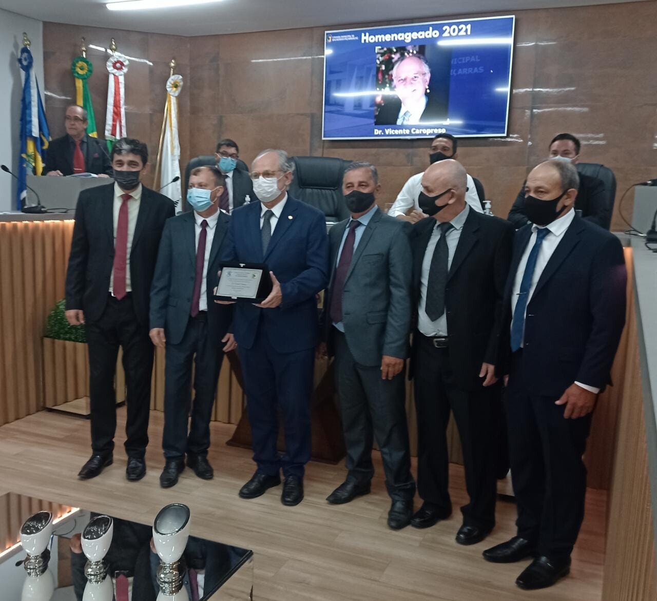 Dr. Vicente Caropreso recebe título de cidadão piçarrense