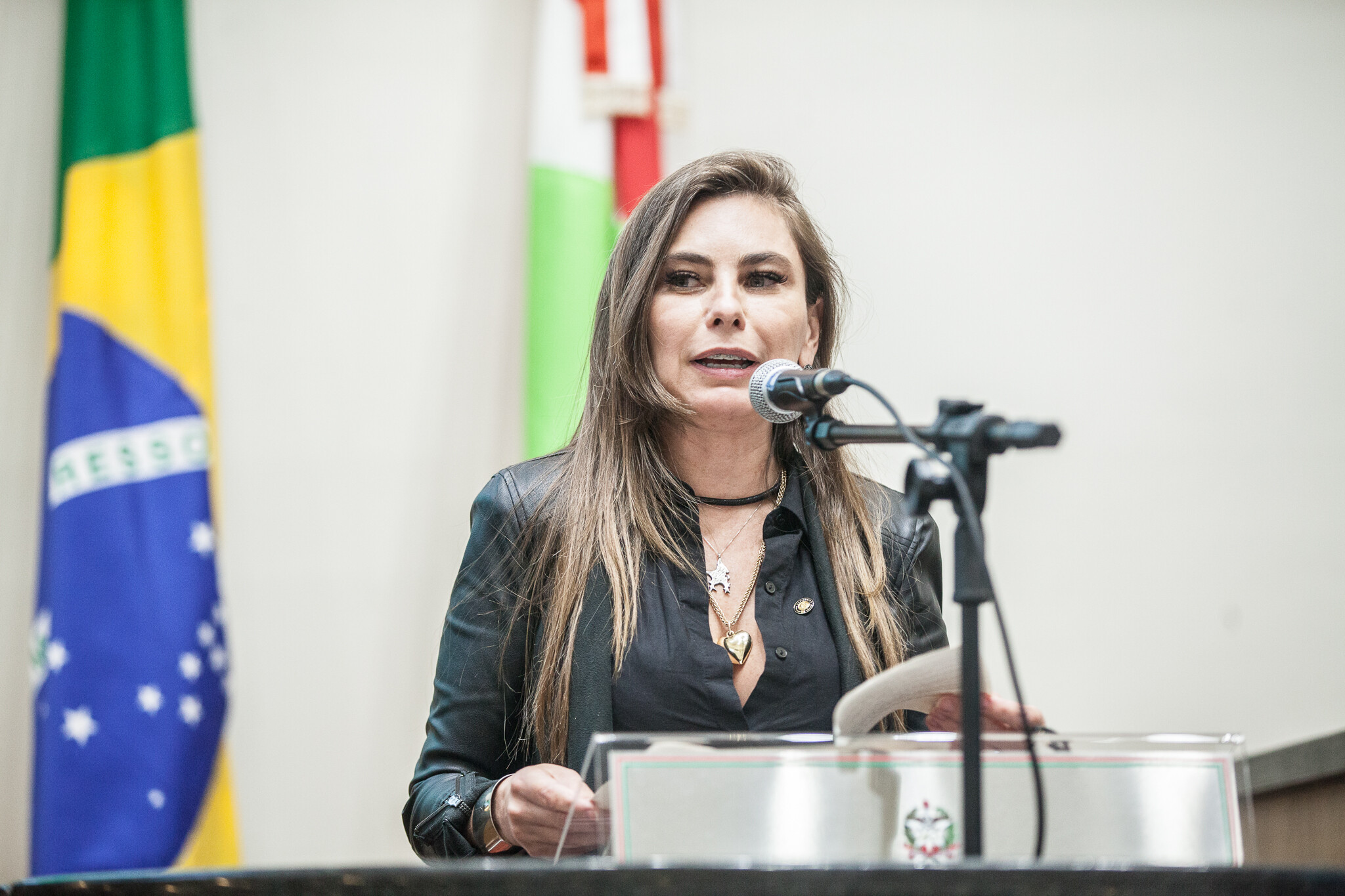 Paulinha reconhece trabalho da Central Única das Favelas