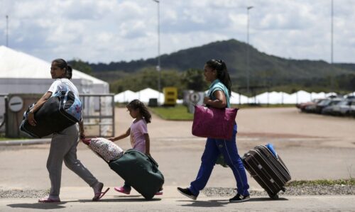 Fugindo da crise venezuelana