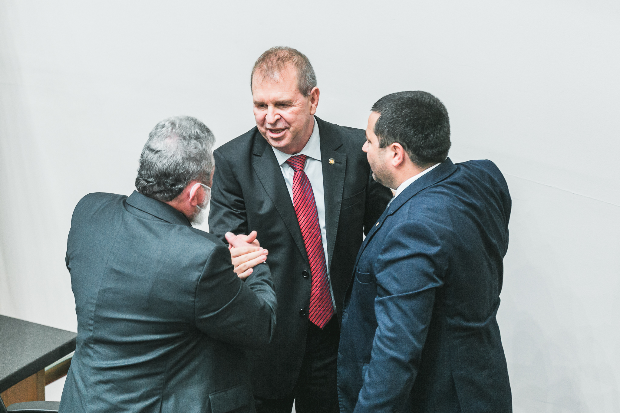 Deputado Maurício Eskudlark (PL) - Deputado Ricardo Alba (PSL) - Deputado Padre Pedro Baldisera (PT)