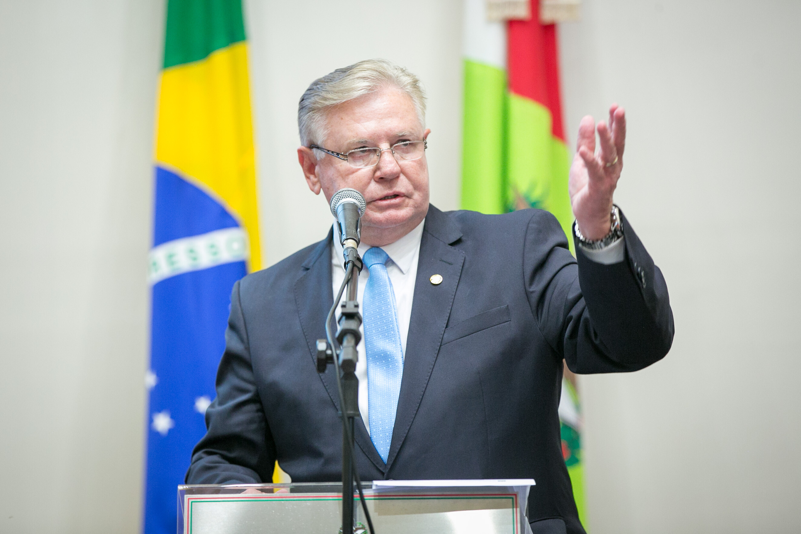 Deputado Nilso Berlanda (PL) discursa após apresentar carta de renúncia