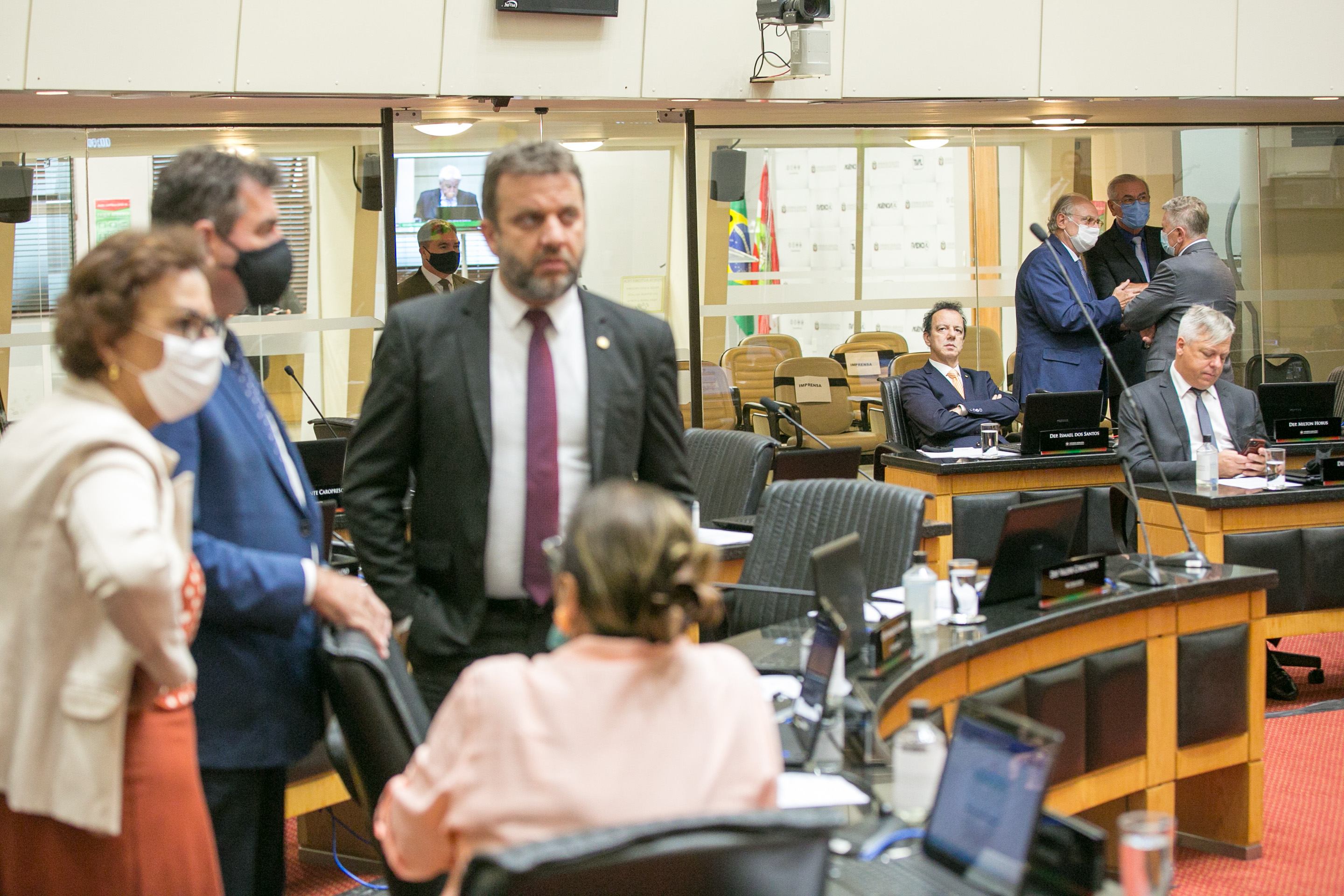 Deputada Dirce Heiderscheidt (MDB), Deputado Valdir Cobalchini (MDB), Deputado Jerry Comper (MDB) e Deputada Ada De Luca (MDB)