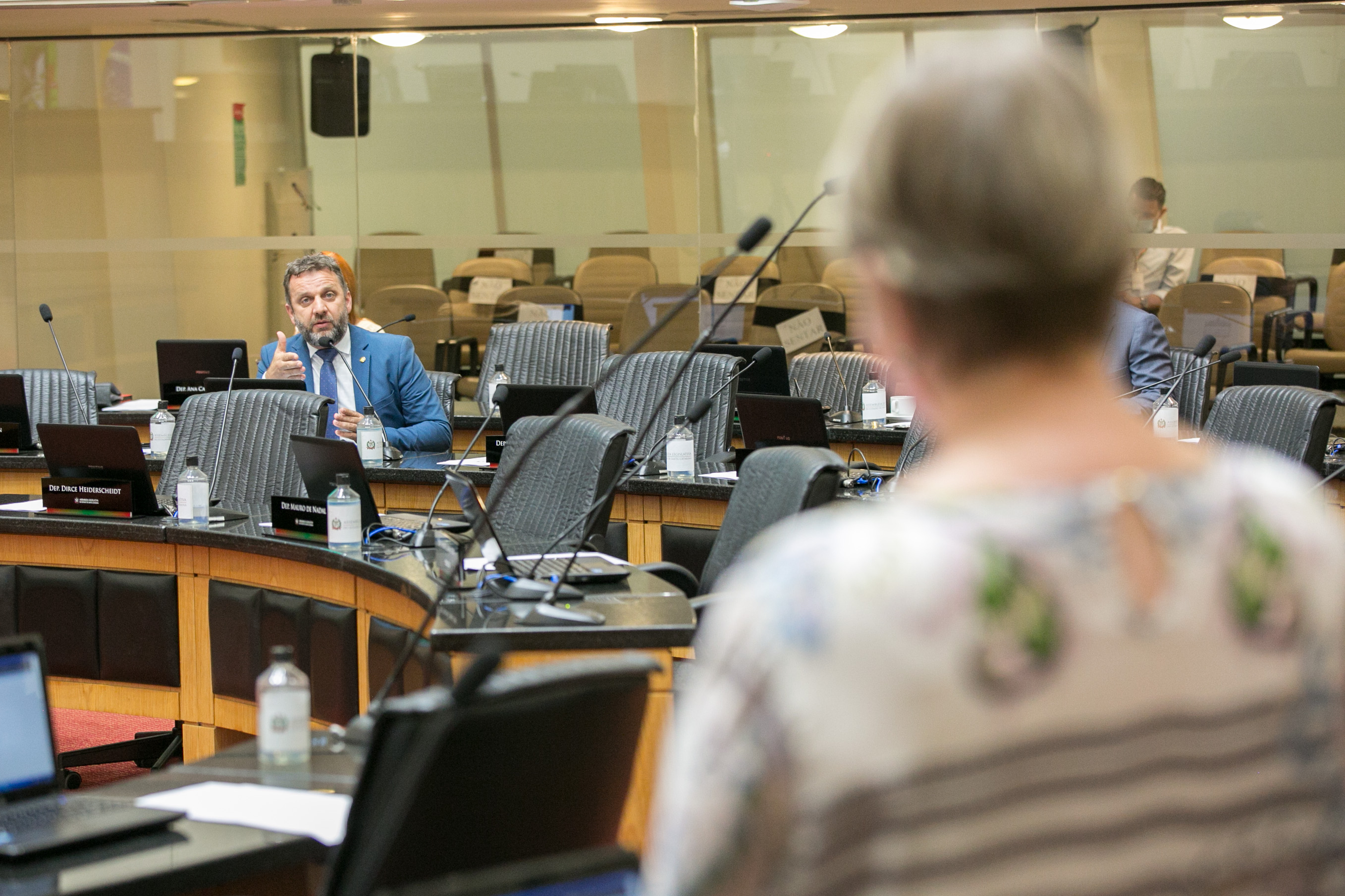 Deputado Jerry Comper (MDB)  e Deputada Luciane Carminatti (PT)
