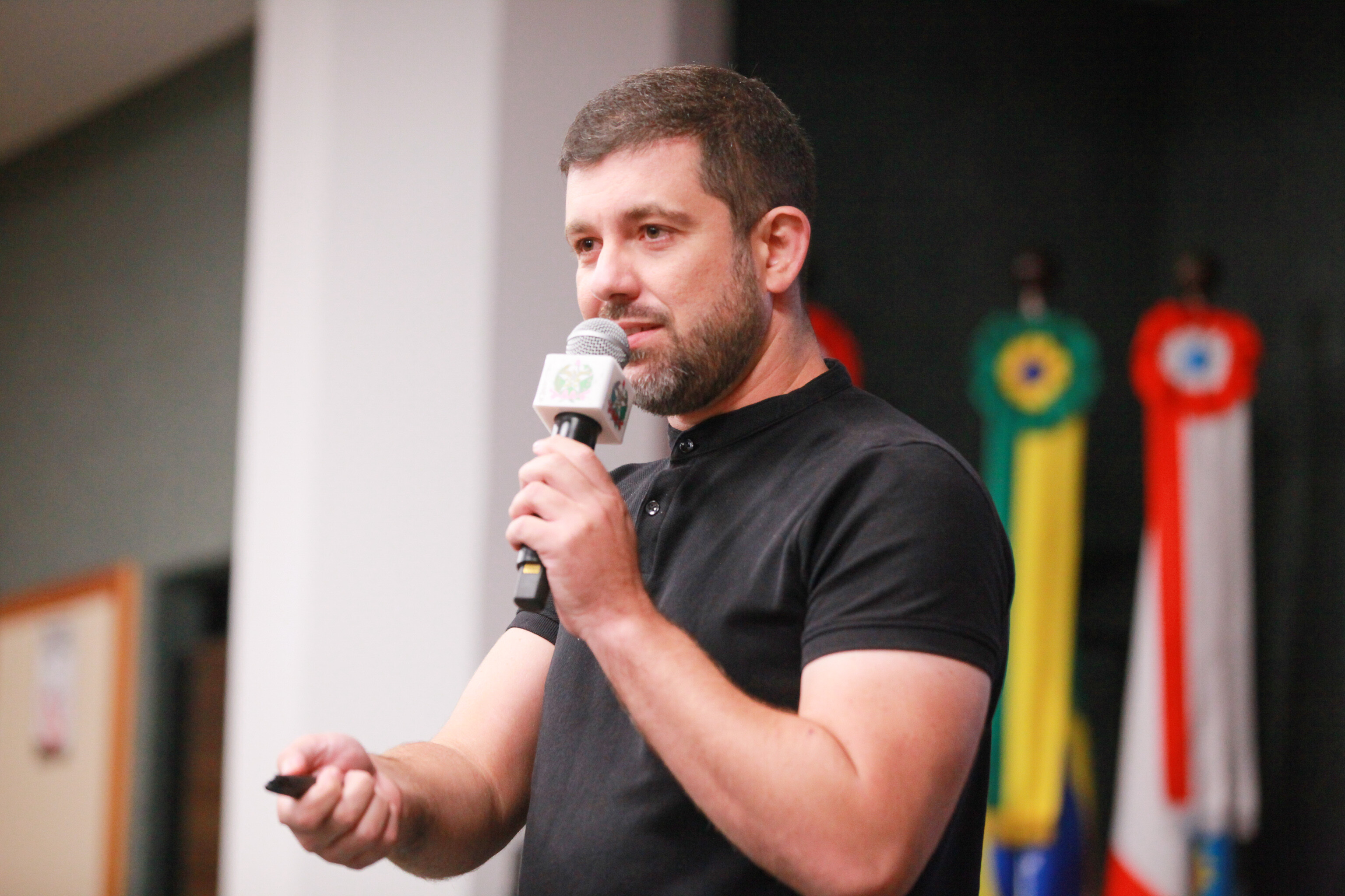 Rafael Ary, professor do Departamento de Artes da UFSC.
