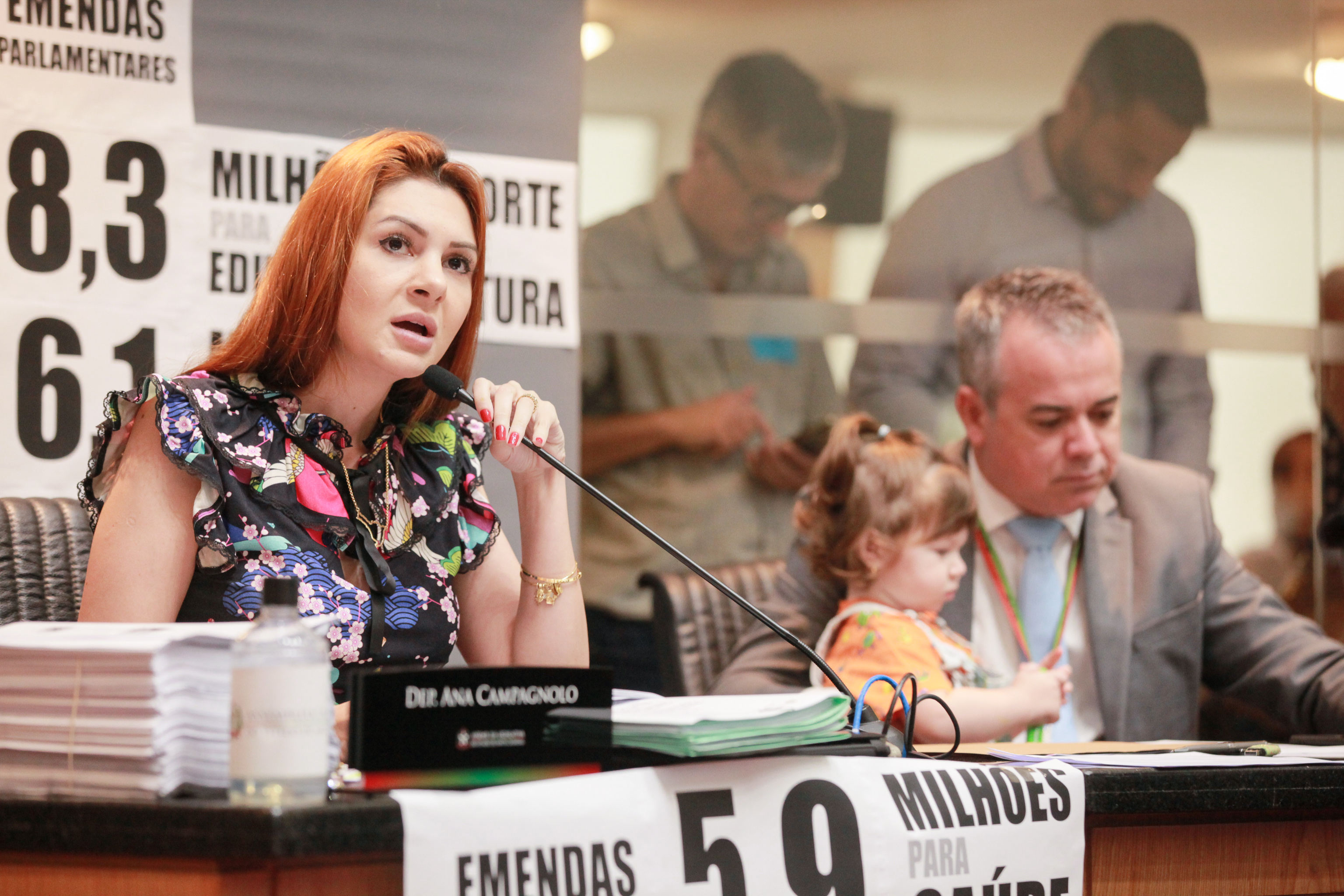 - Deputada Ana Caroline Campagnolo (PSL)