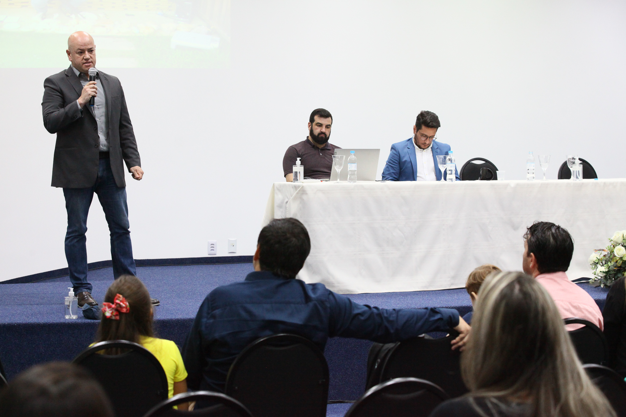 Palestra - Mulher e o Drama das Drogas na Família e Sociedade - Comissário Alberto Junior Cordeiro dos Santos (polícia Civil)