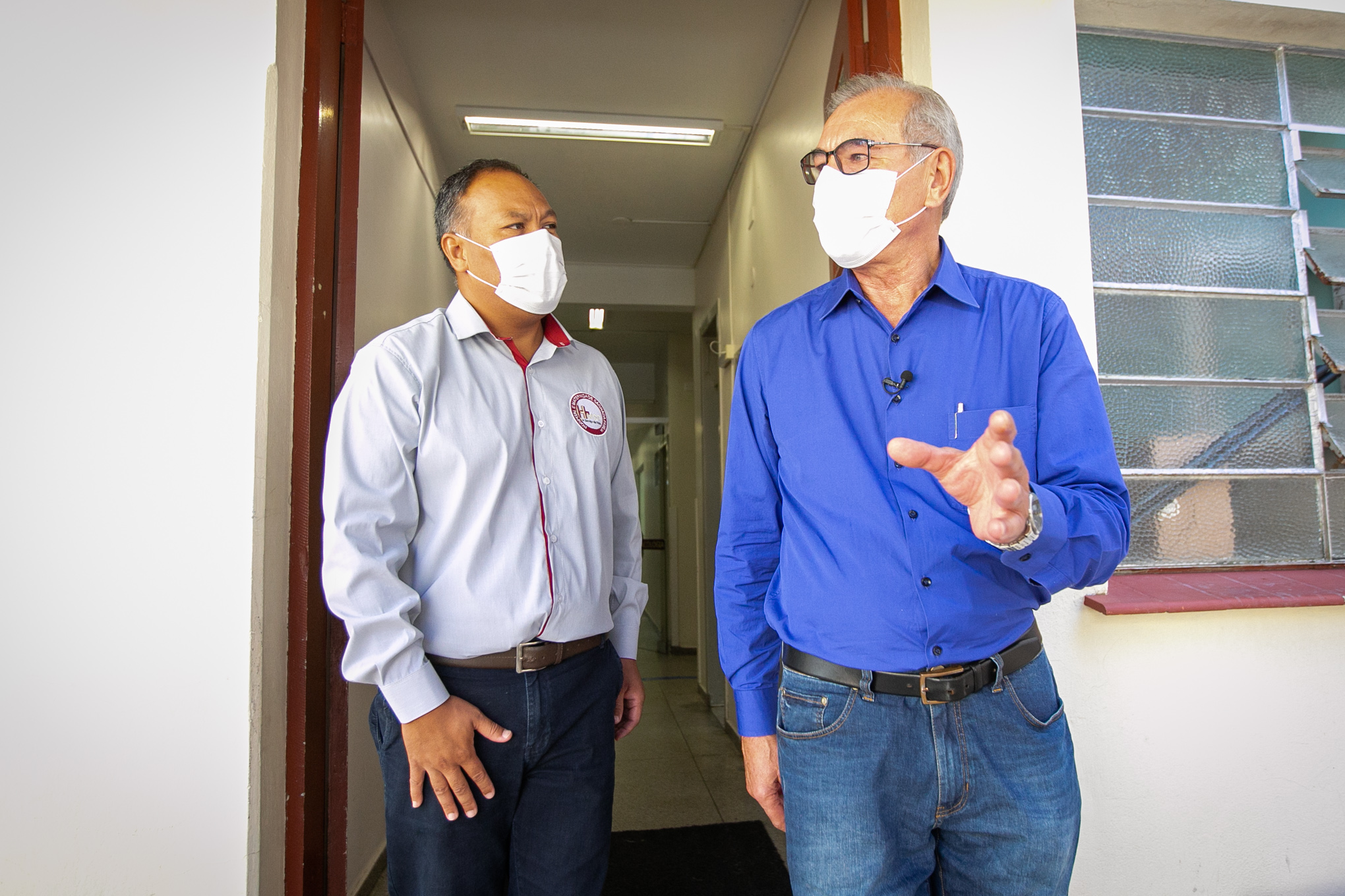 Deputado Silvio Dreveck (PP) e diretor-geral do Hospital e Maternidade Sagrada Família, Oscar Fernandes Júnior