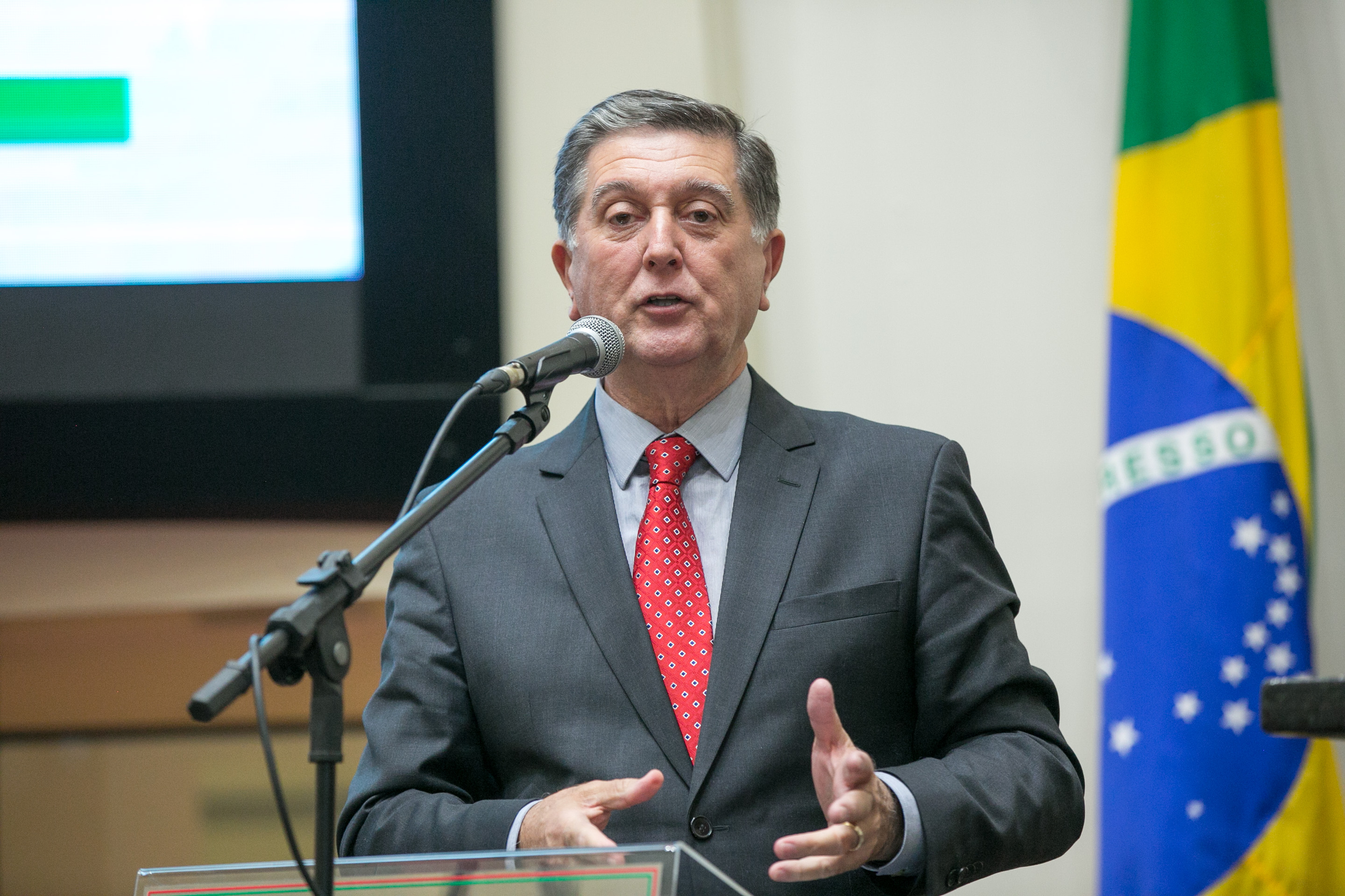 Prefeito de Florianópolis, Topázio Neto