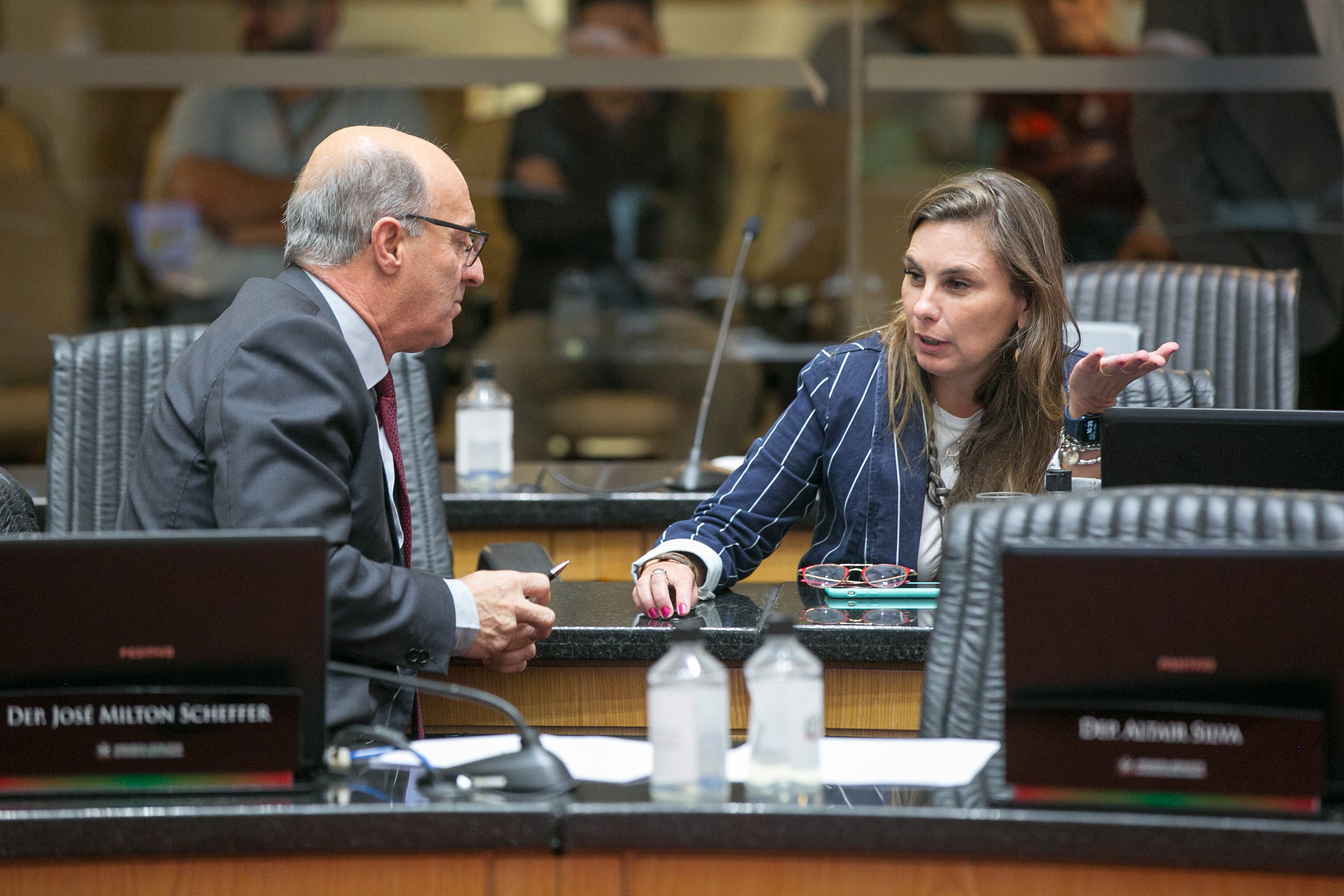 Deputado José Milton Scheffer (PP) e Deputada Paulinha (Podemos)