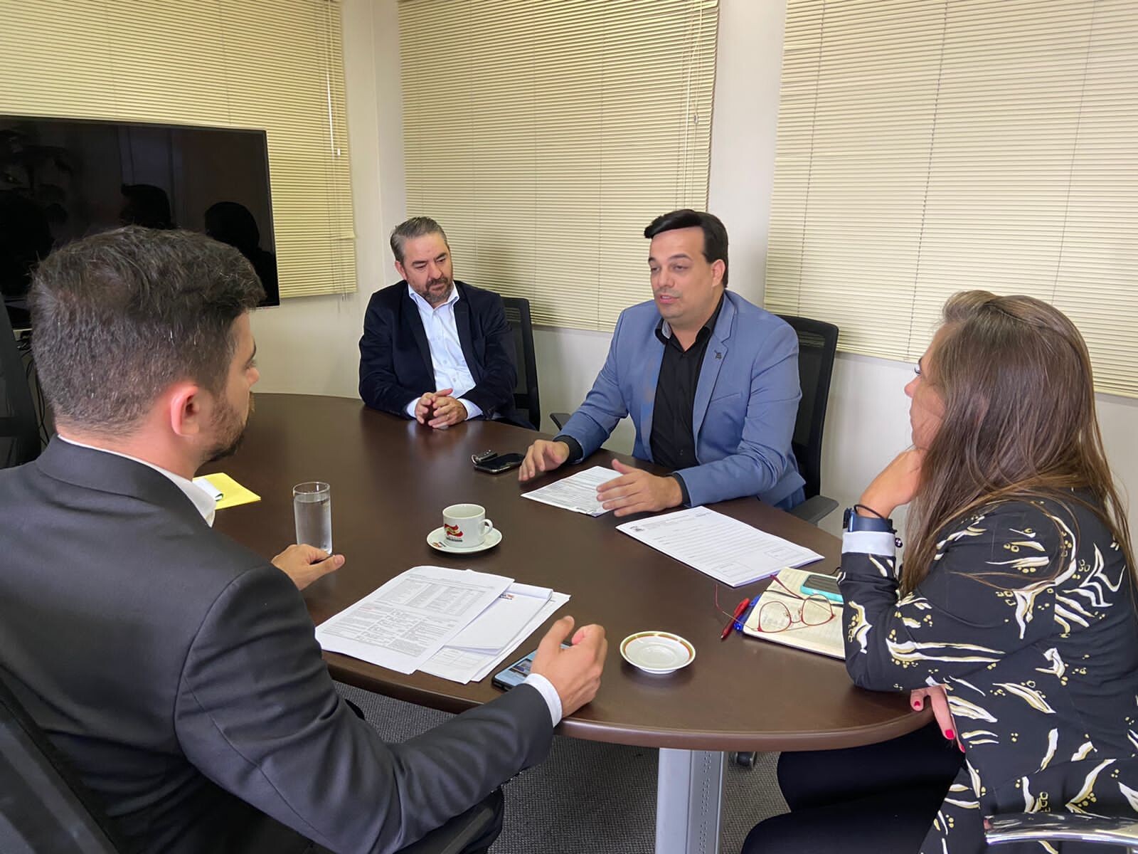 Intensa agenda de atendimentos marcam os dias no Gabinete 203