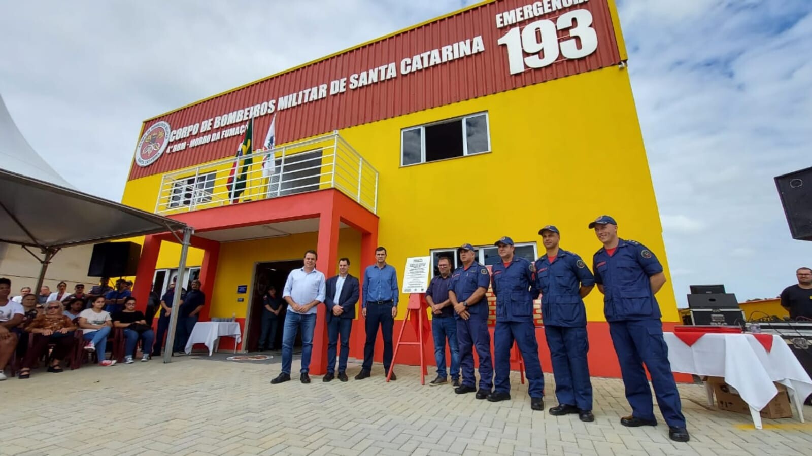 Minotto prestigia inauguração de quartel dos bombeiros de M. da Fumaça