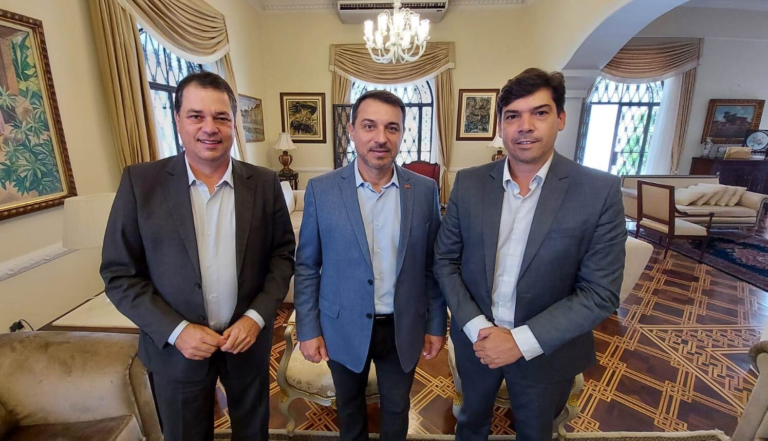 Lebon Régis vai ganhar novo caminhão caçamba traçado