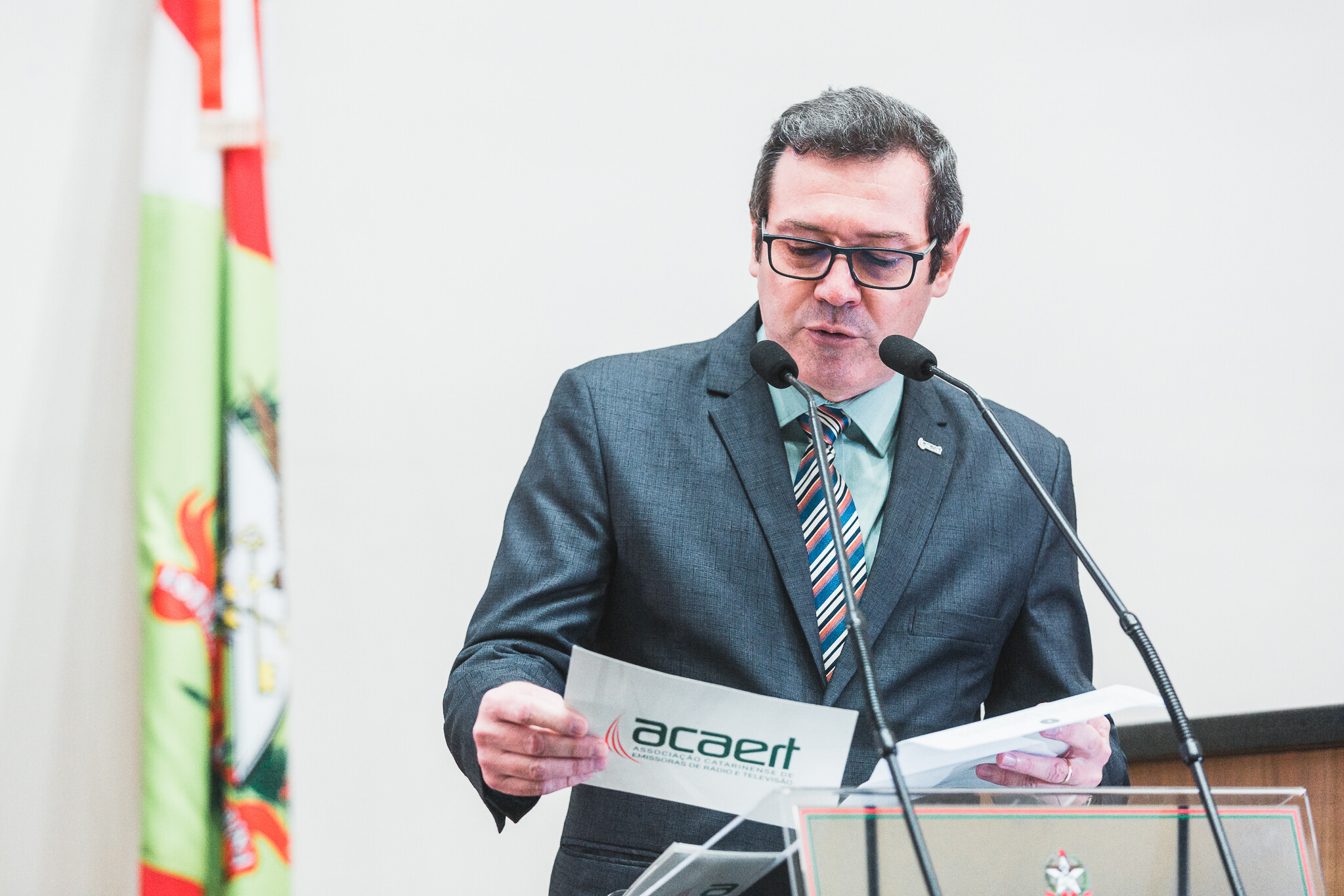 Silvano Silva, presidente da Acaert, ocupou a tribuna da Assembleia na manhã desta quinta-feira (12)