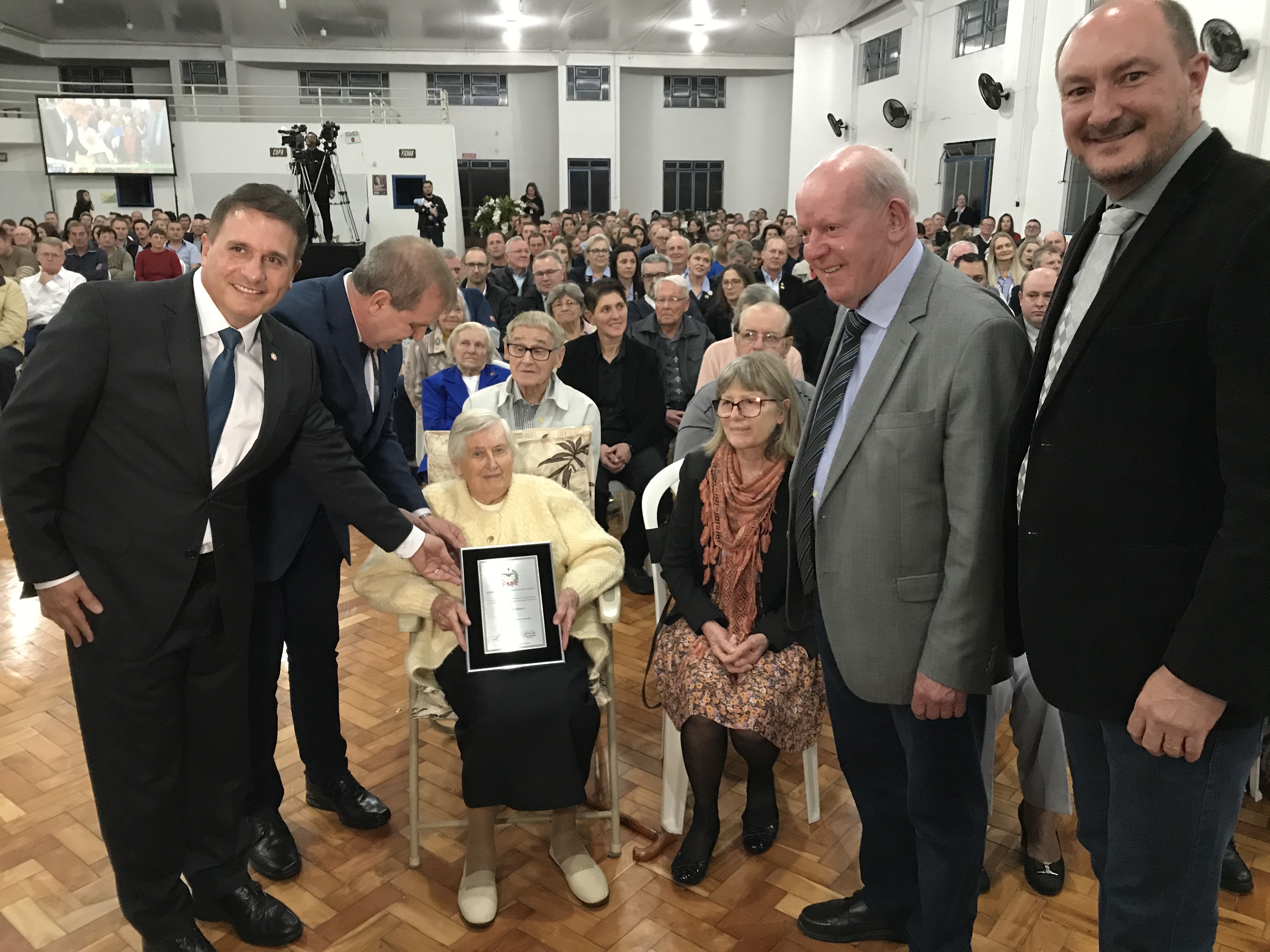 Sessão Solene 100 anos de Mondaí