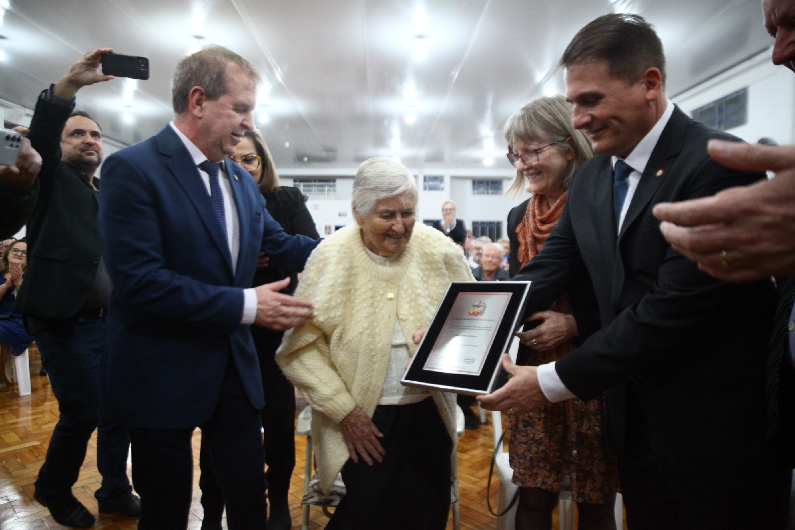 Sessão Solene 100 anos de Mondaí