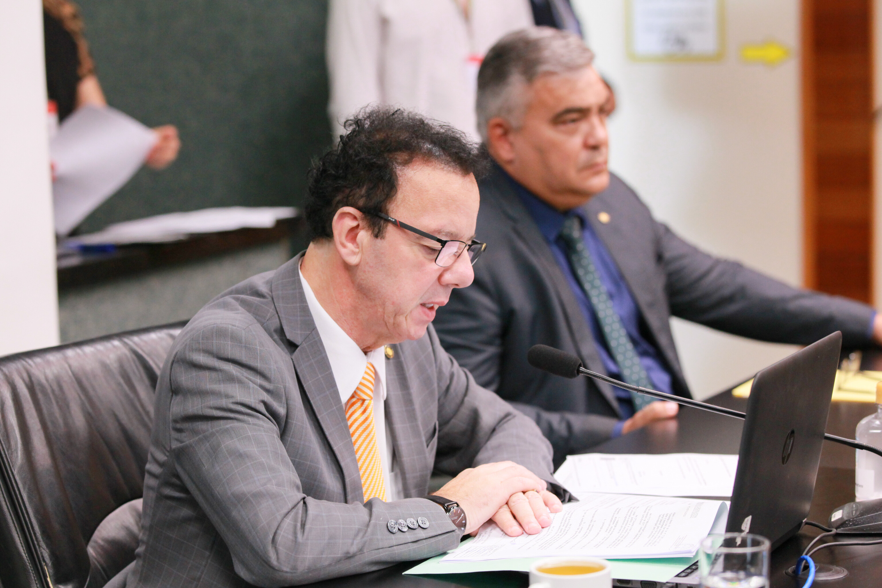 Avança PL que transforma “Mês Antidrogas” em “Junho Branco”